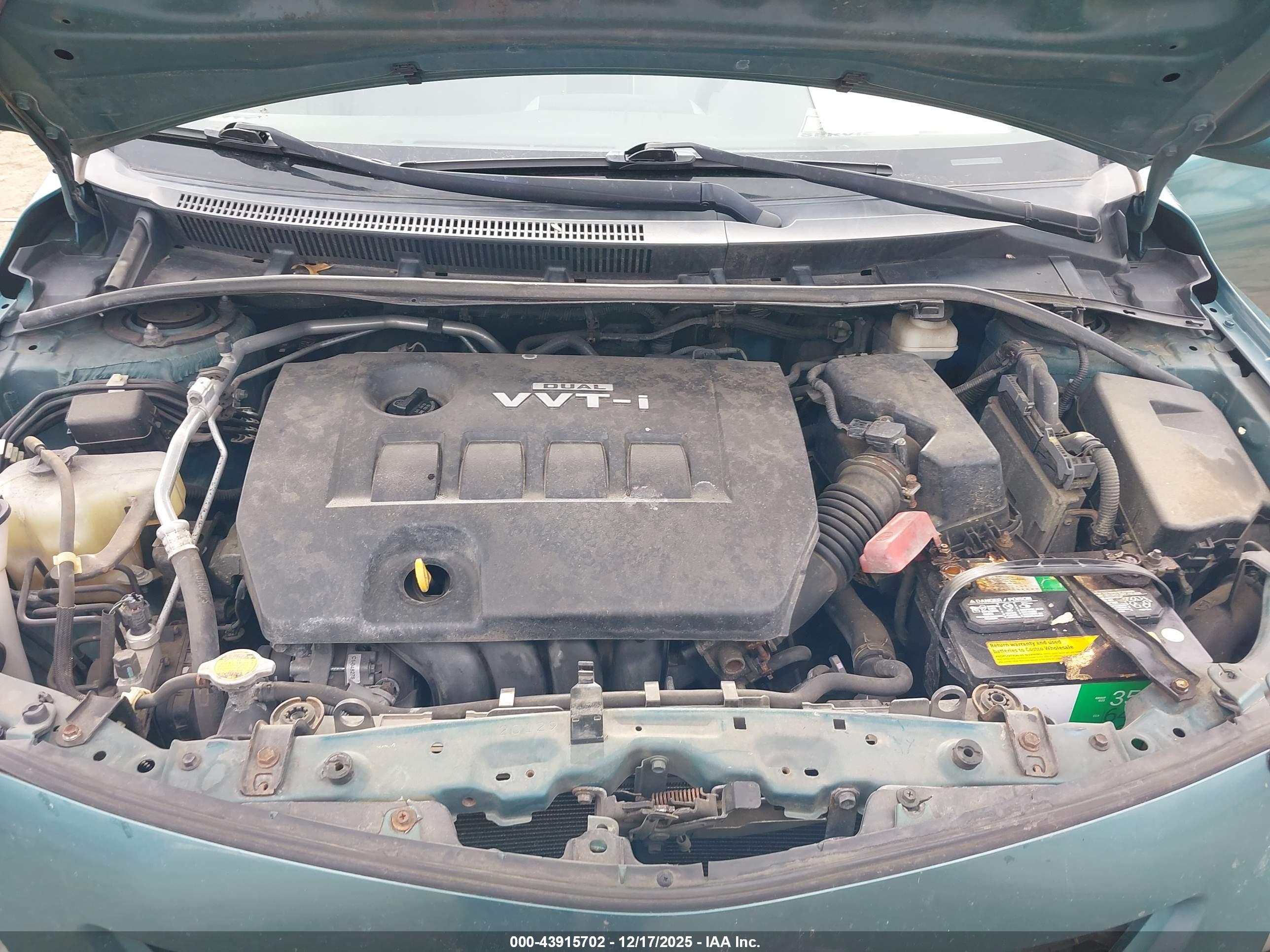 TOYOTA COROLLA image 10