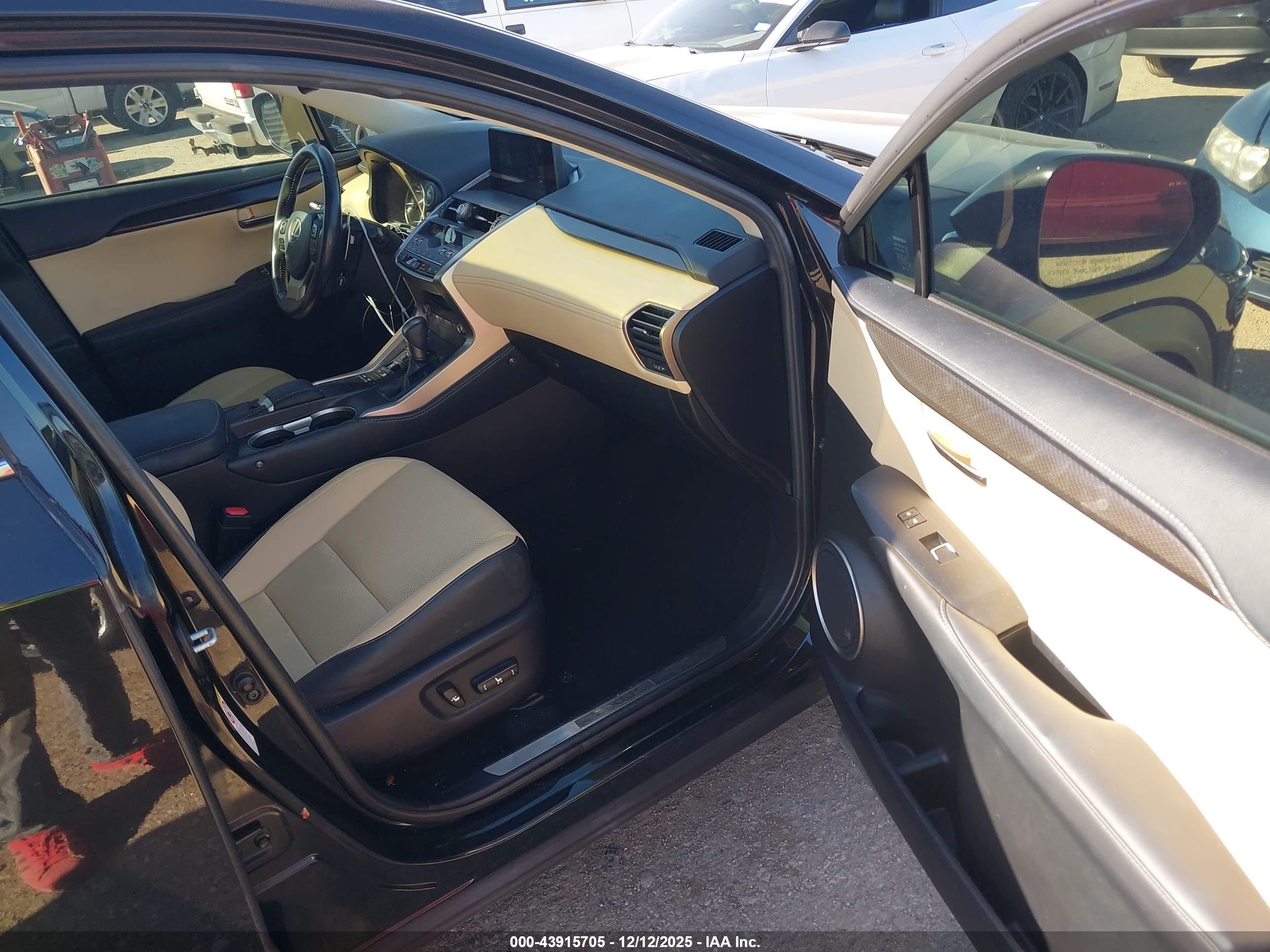 LEXUS NX image 5
