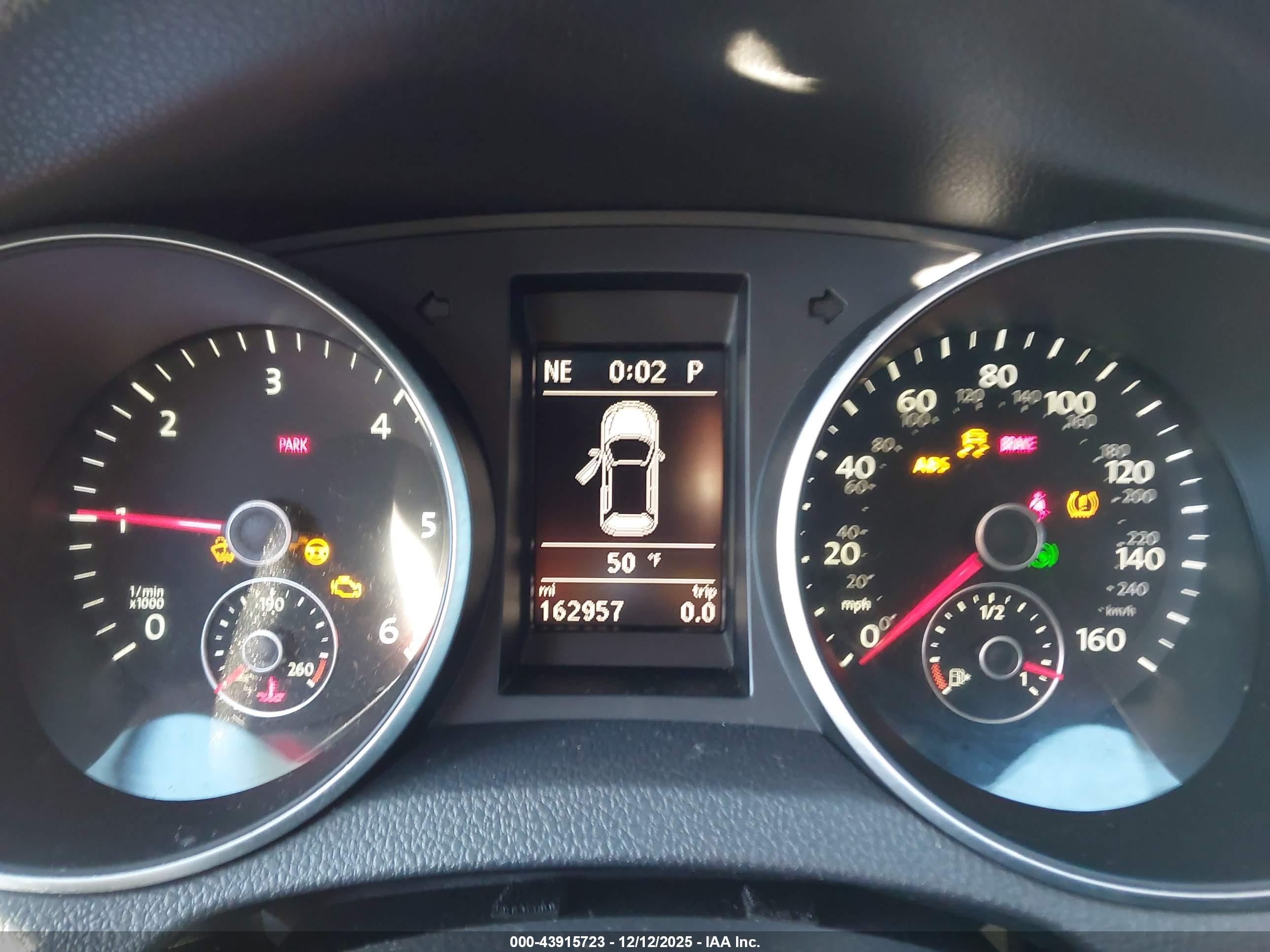 VOLKSWAGEN JETTA image 7