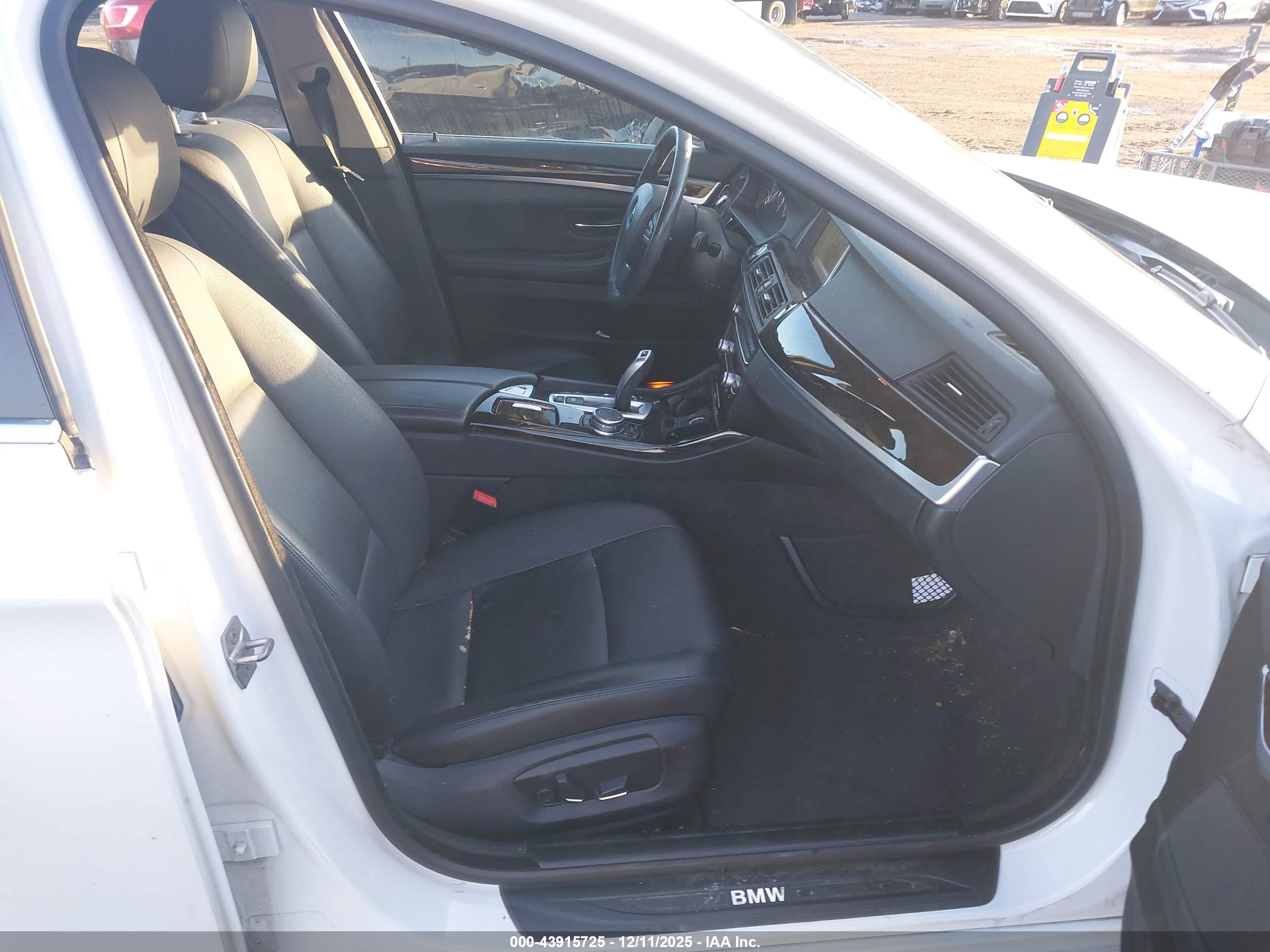BMW 535I image 5