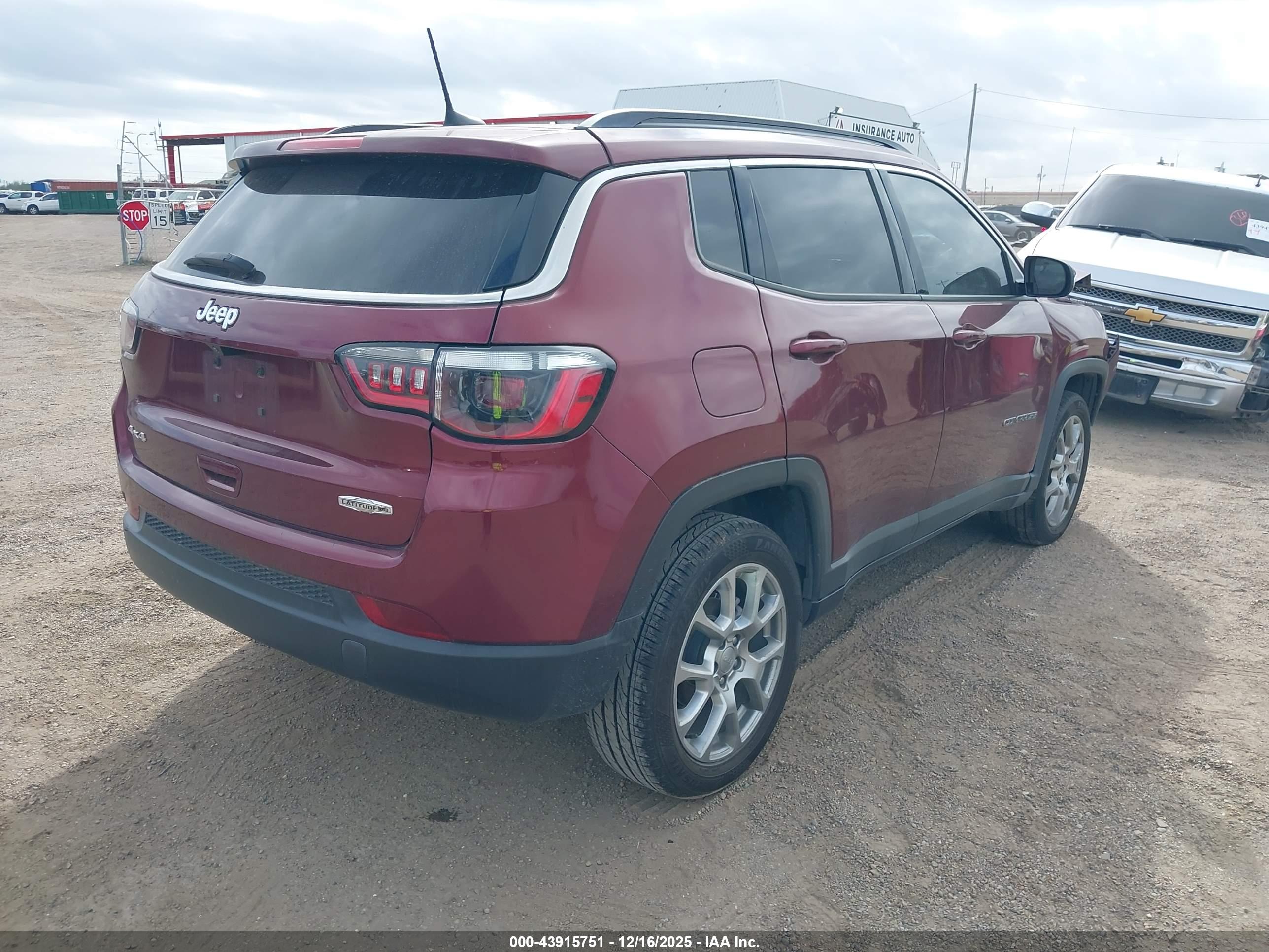 JEEP COMPASS image 4