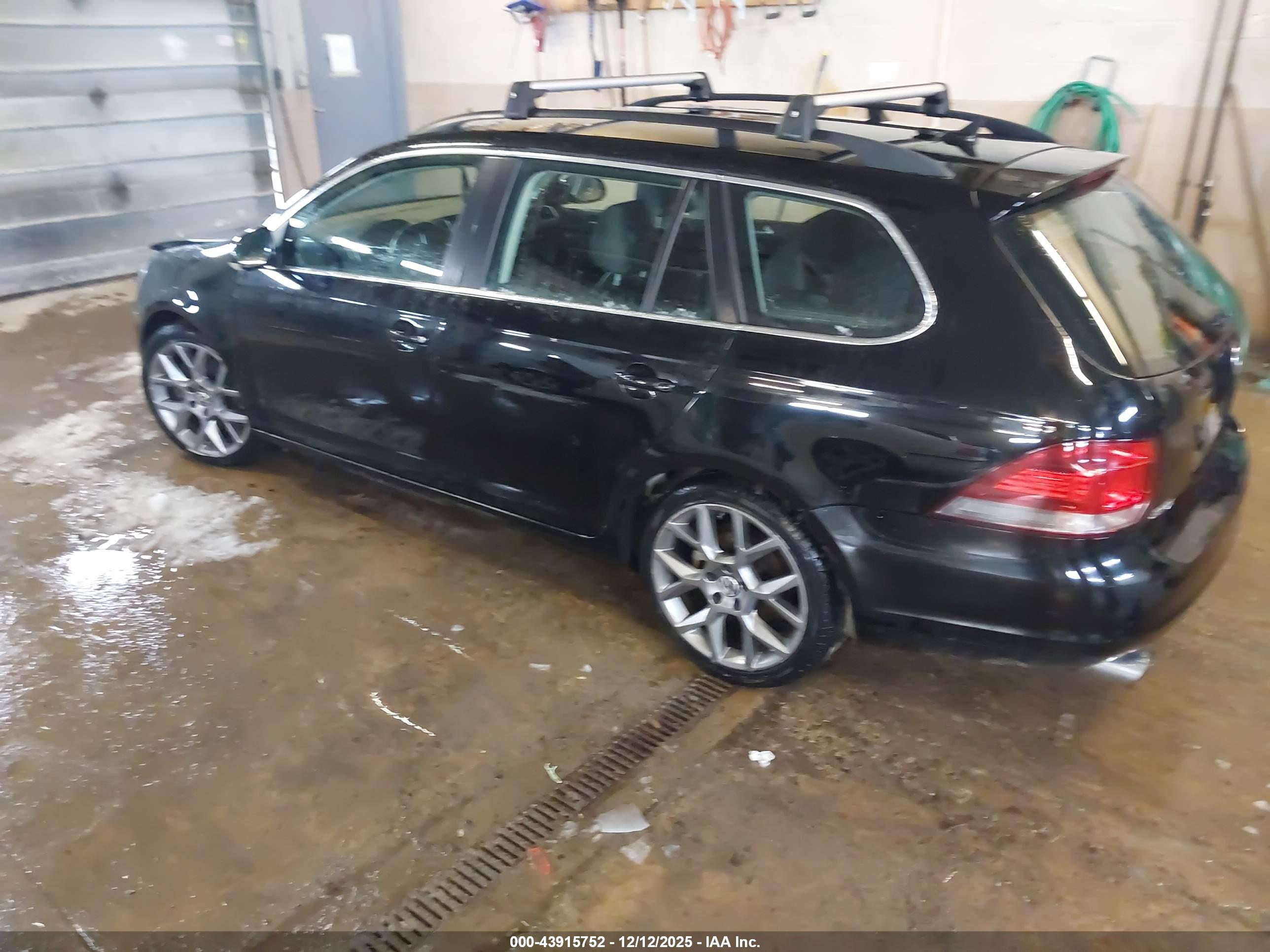 VOLKSWAGEN JETTA image 3
