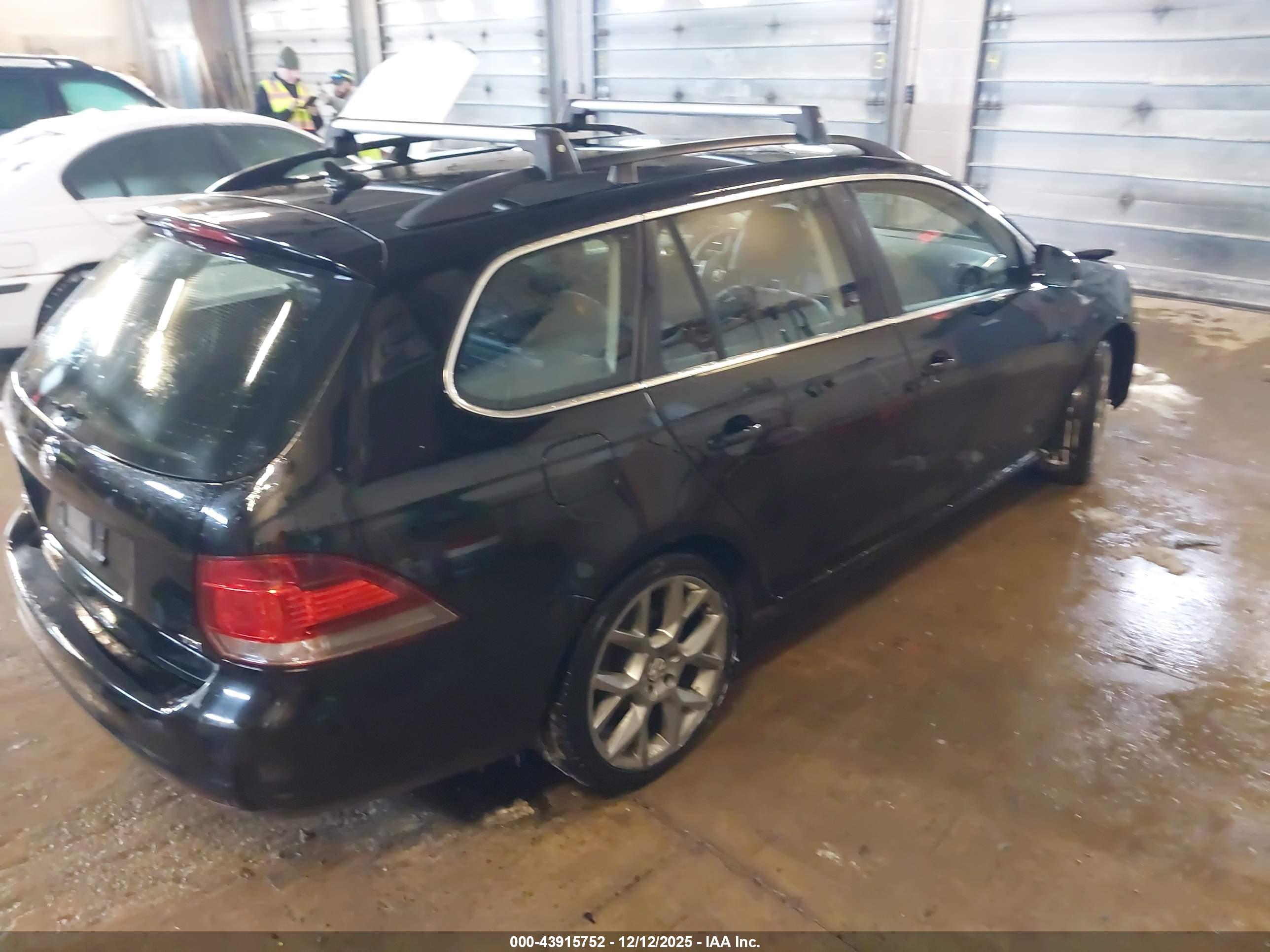 VOLKSWAGEN JETTA image 4