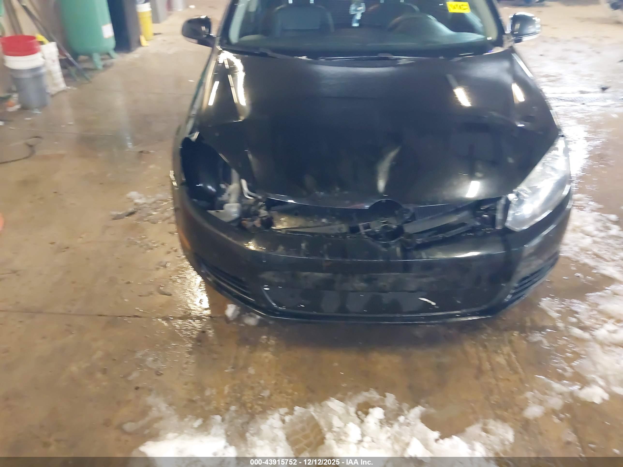 VOLKSWAGEN JETTA image 6