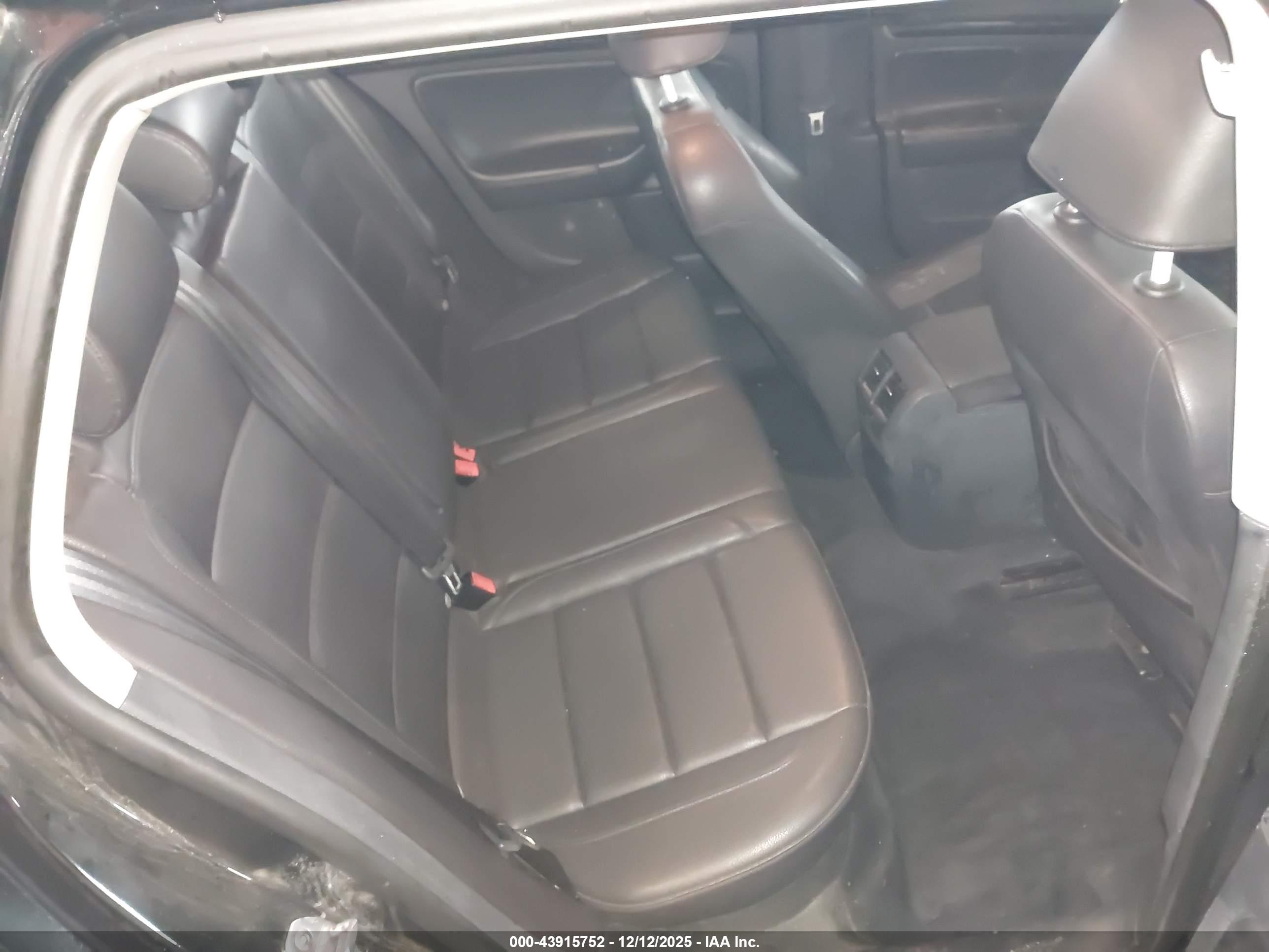 VOLKSWAGEN JETTA image 8