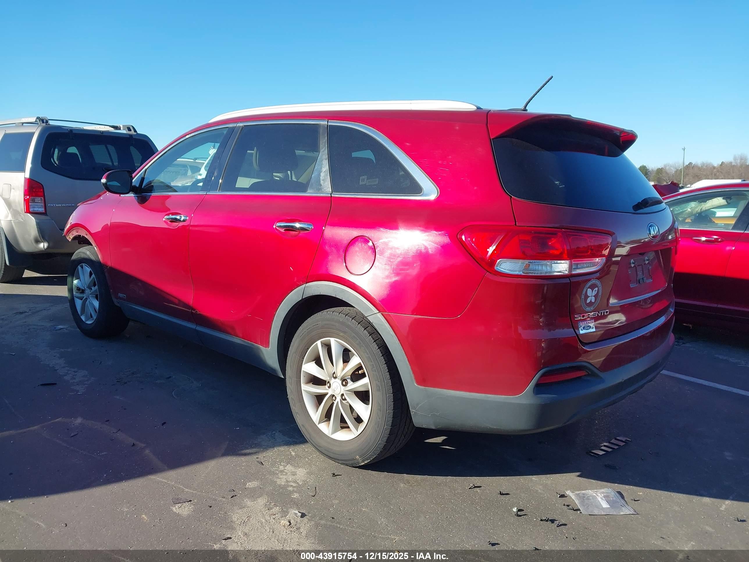KIA SORENTO image 3
