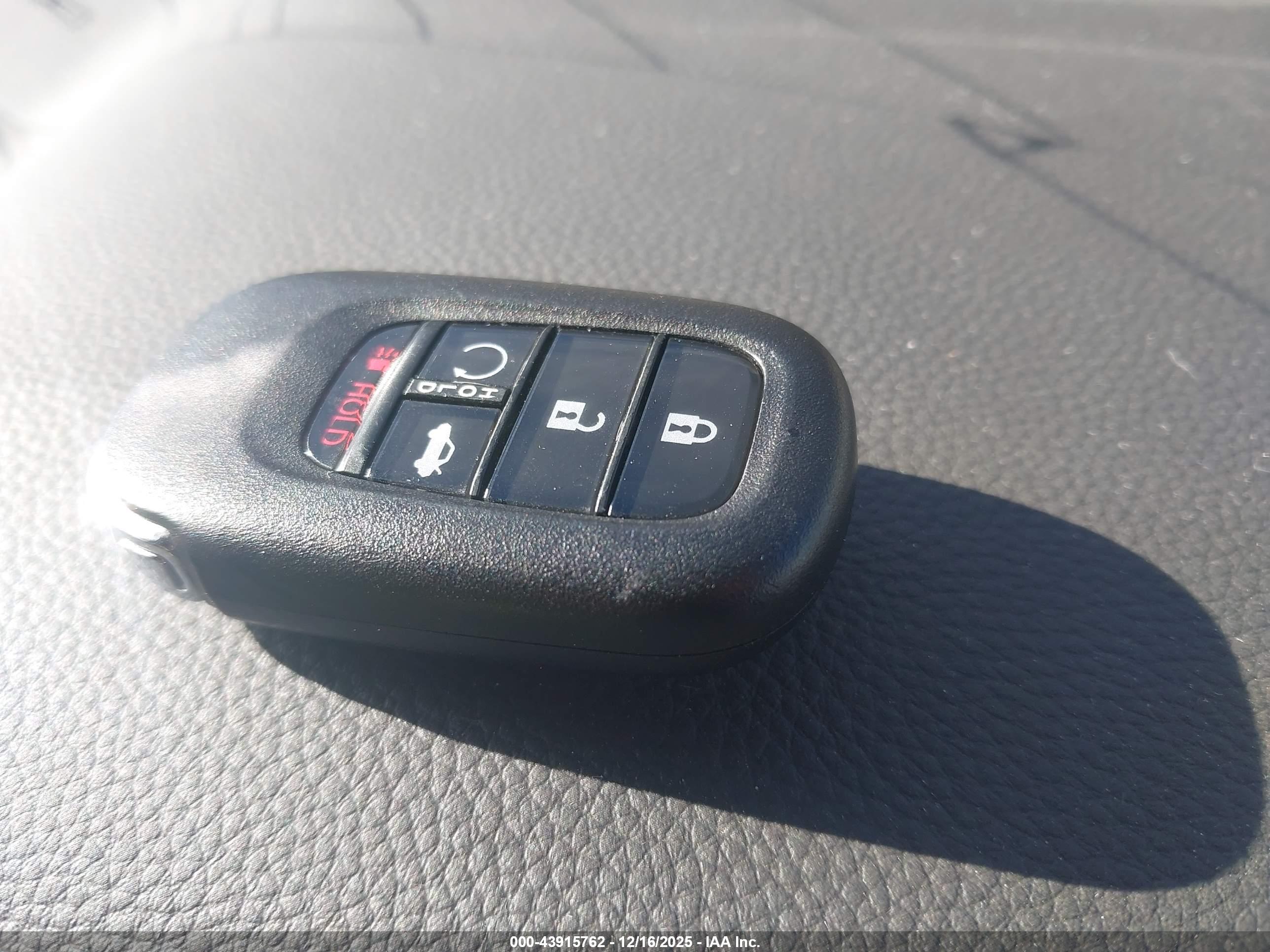 HONDA ACCORD image 11
