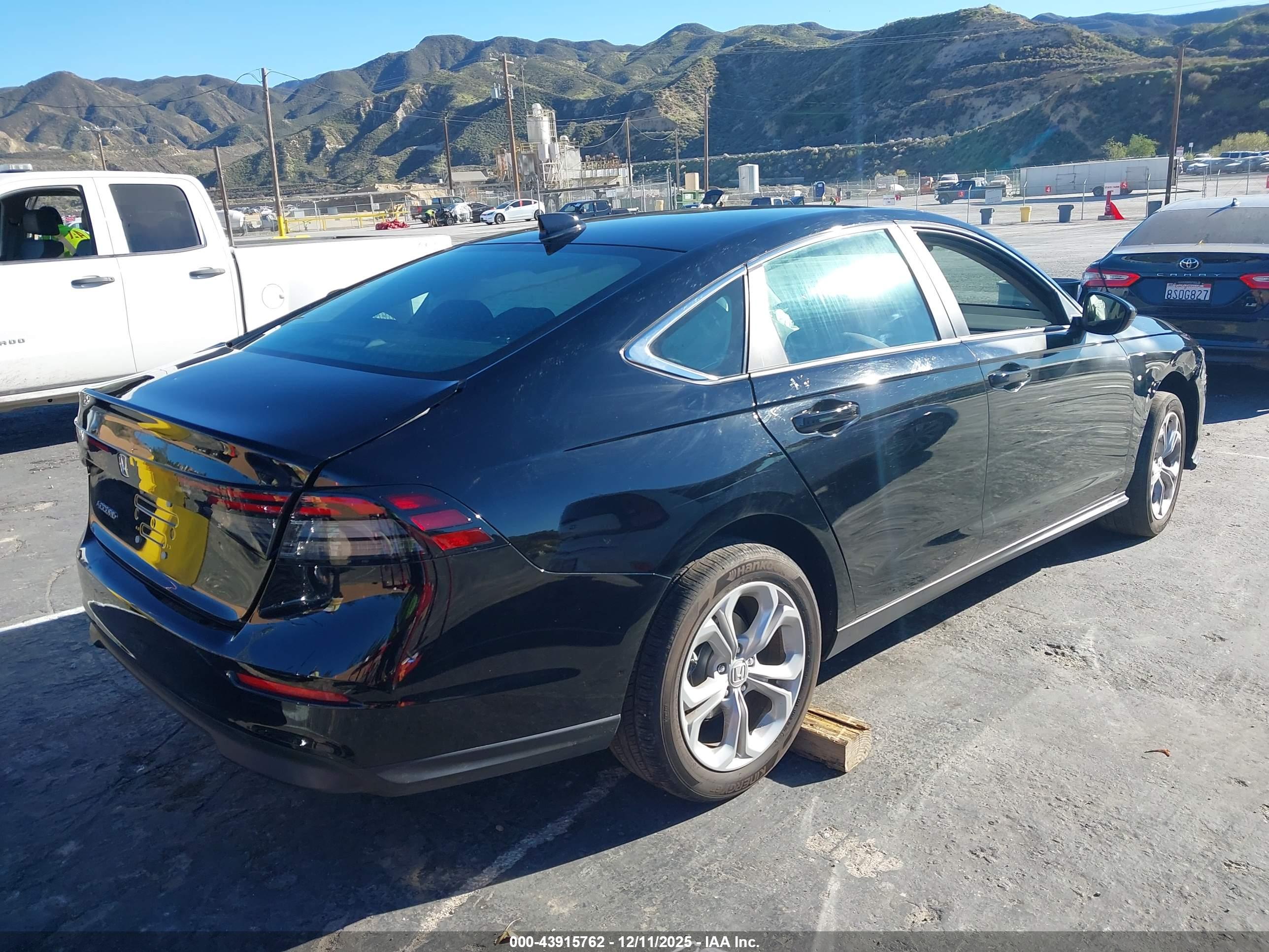 HONDA ACCORD image 4