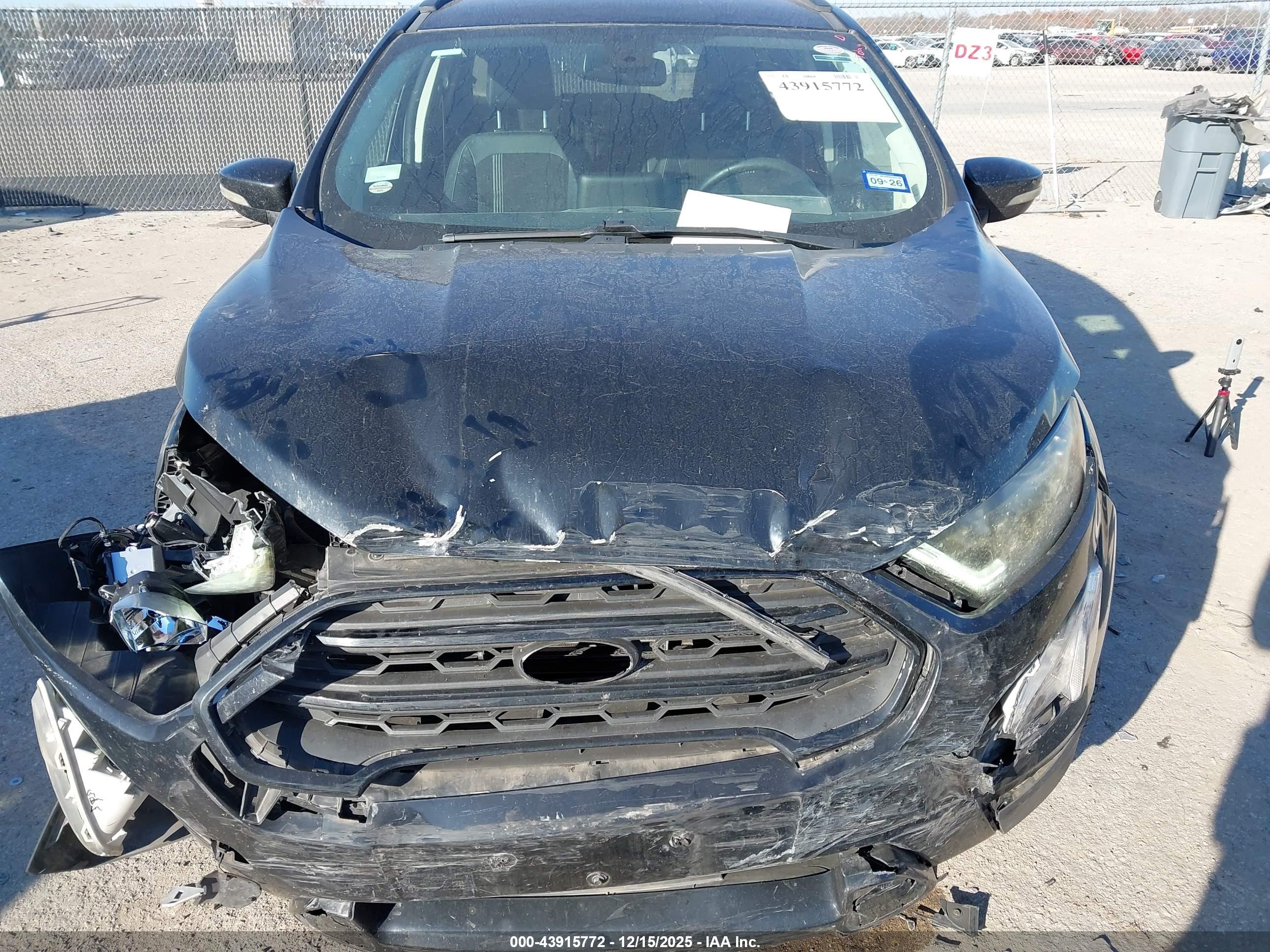 FORD ECOSPORT image 6