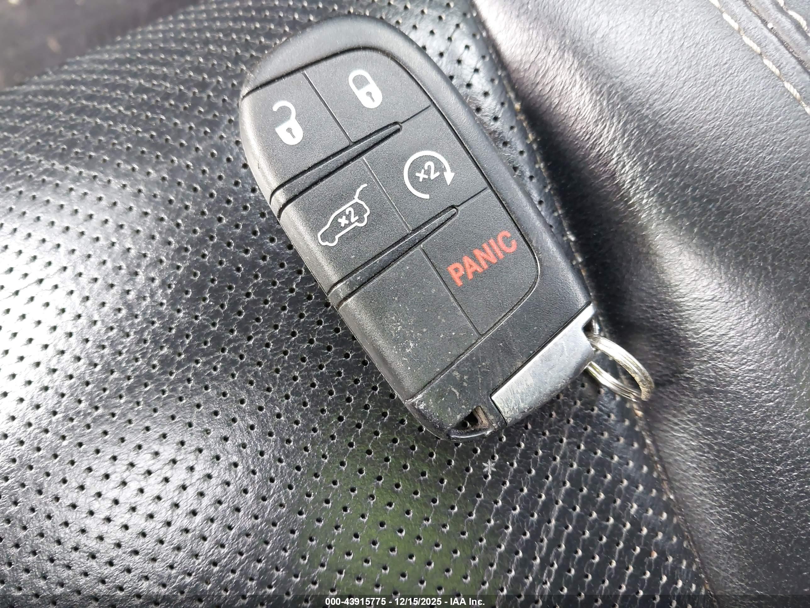 JEEP GRAND image 11