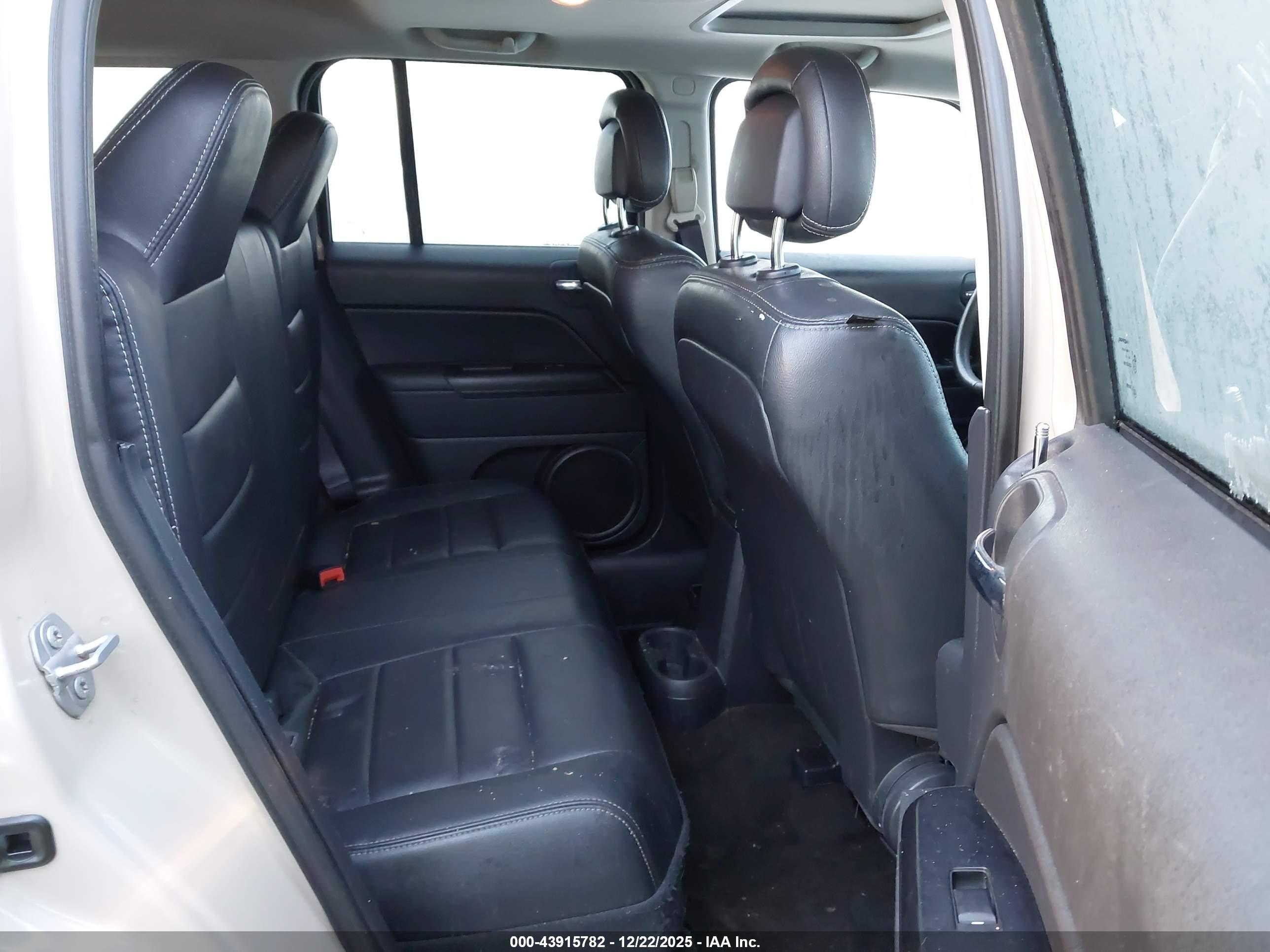 JEEP PATRIOT image 8