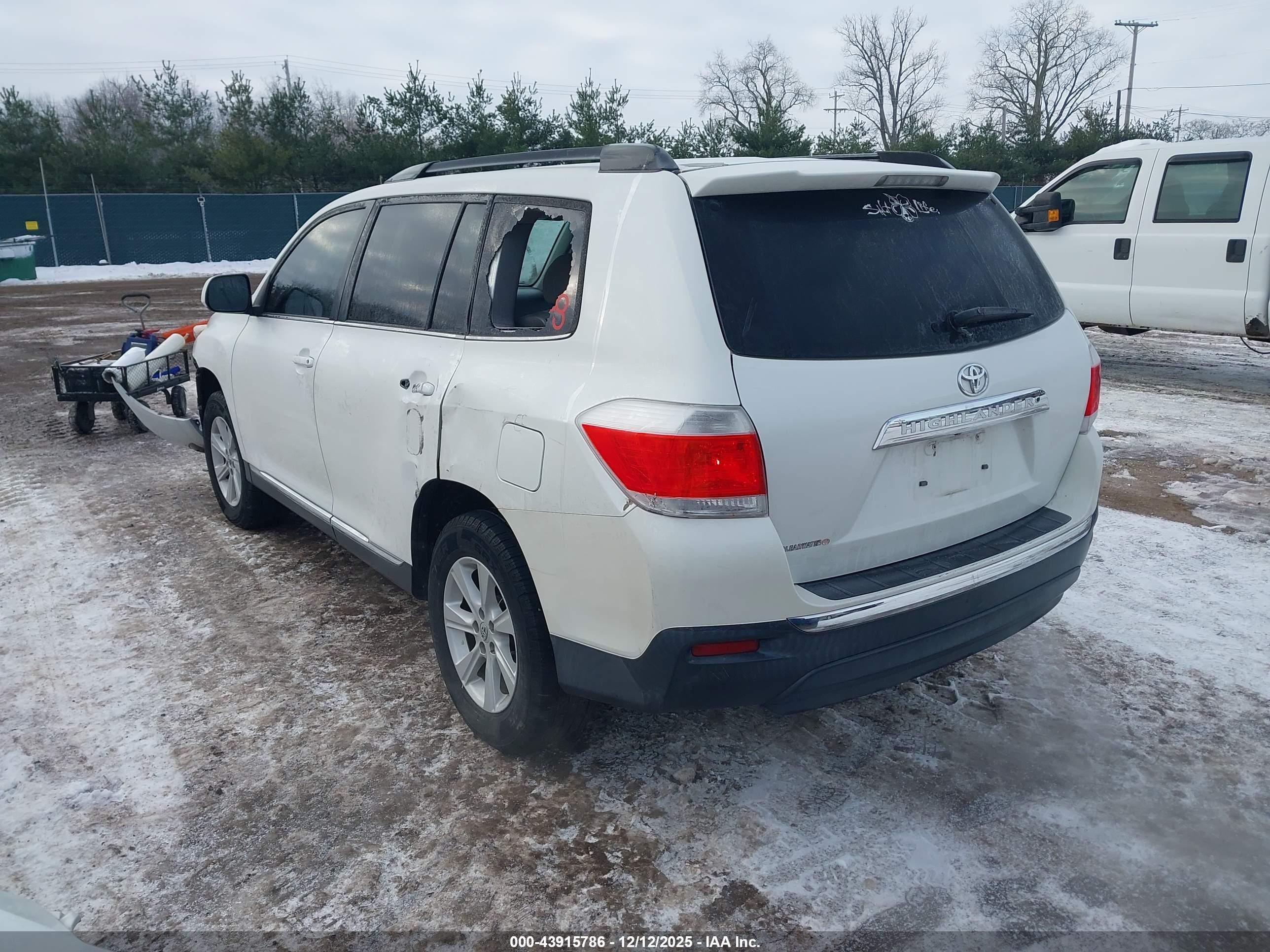 TOYOTA HIGHLANDER image 3