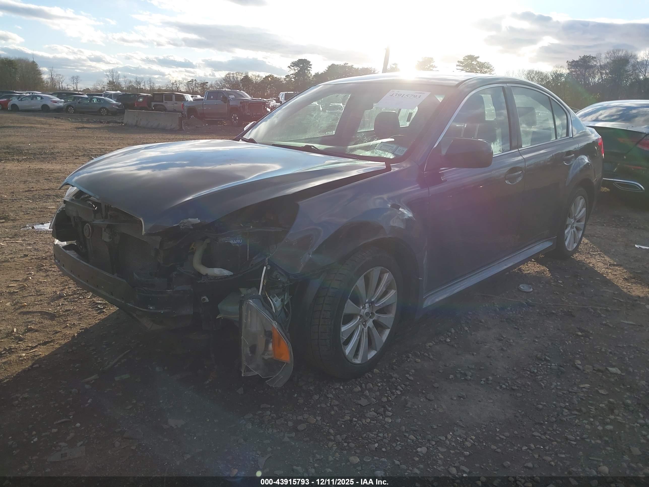 SUBARU LEGACY image 6
