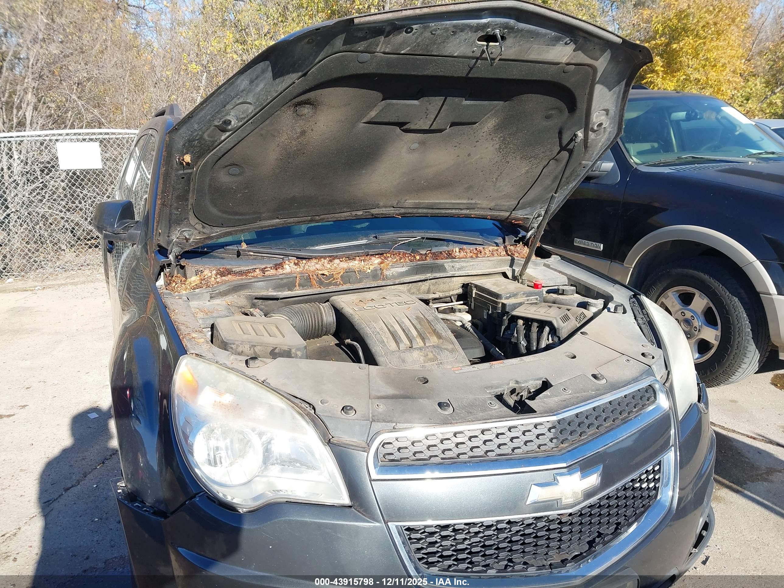 CHEVROLET EQUINOX image 10