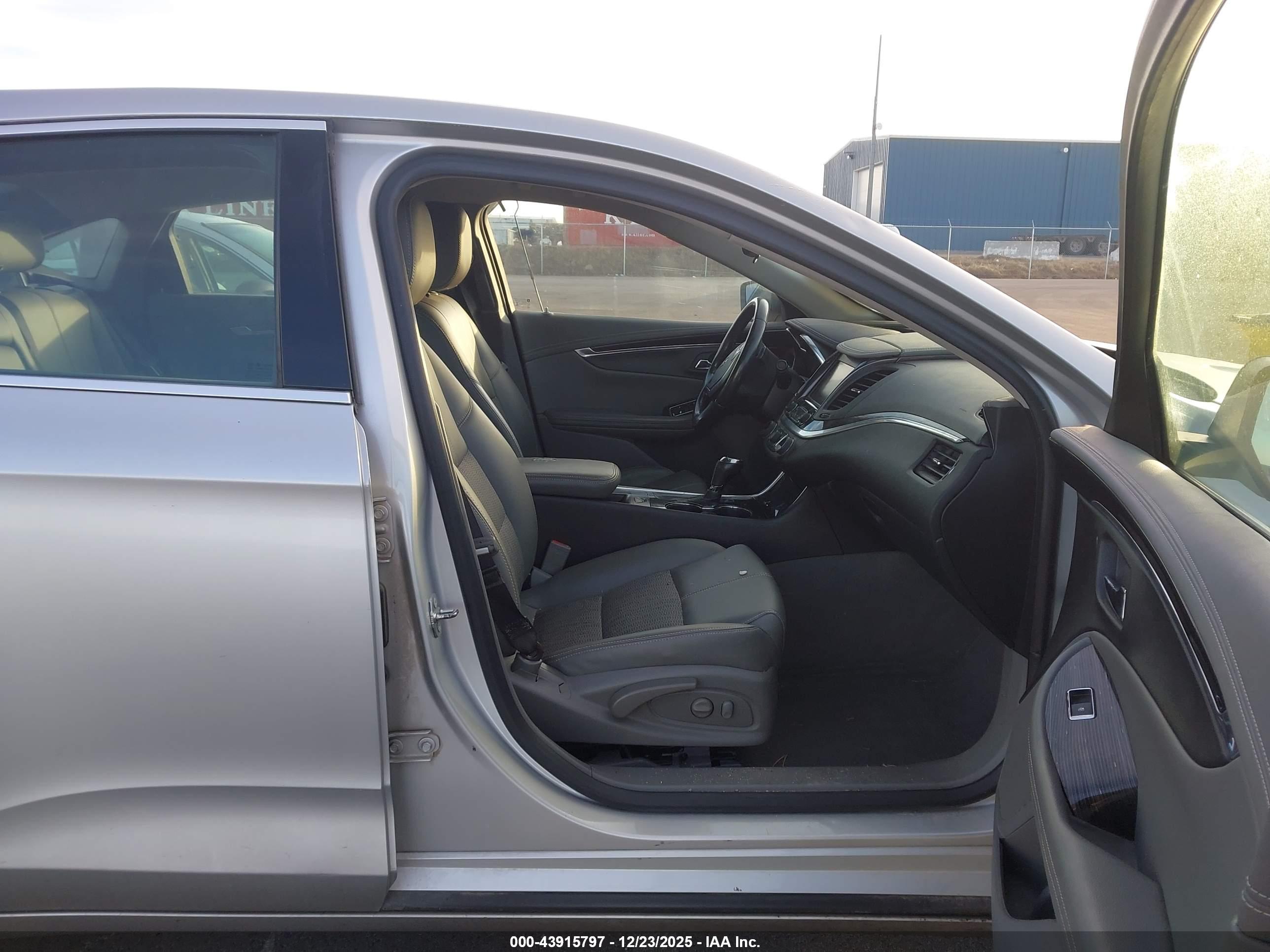 CHEVROLET IMPALA image 5