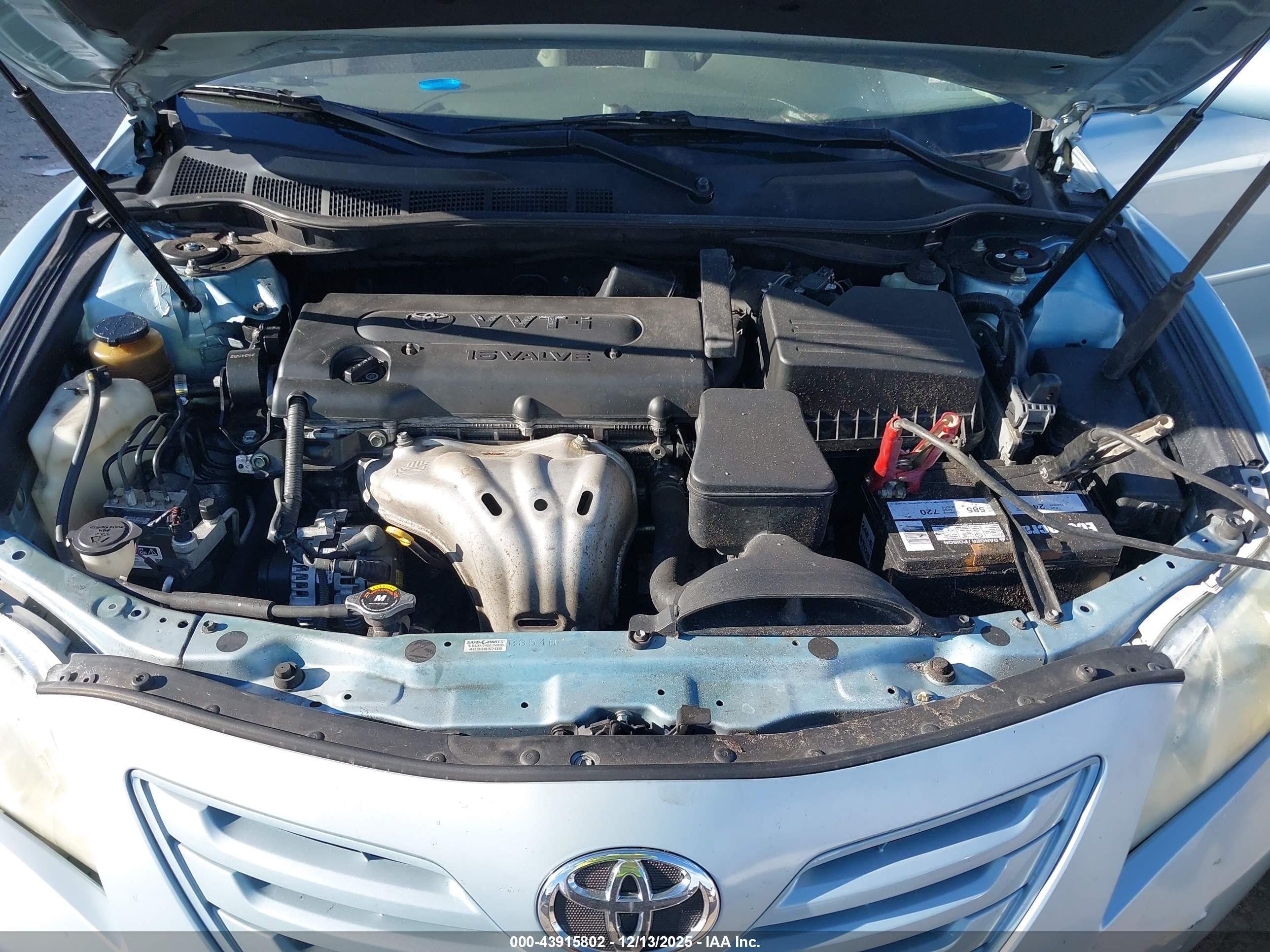 TOYOTA CAMRY image 10