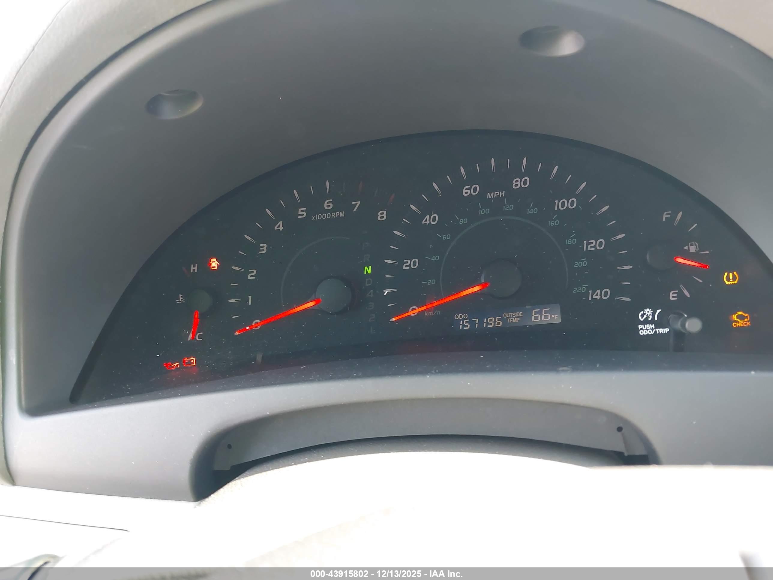 TOYOTA CAMRY image 7