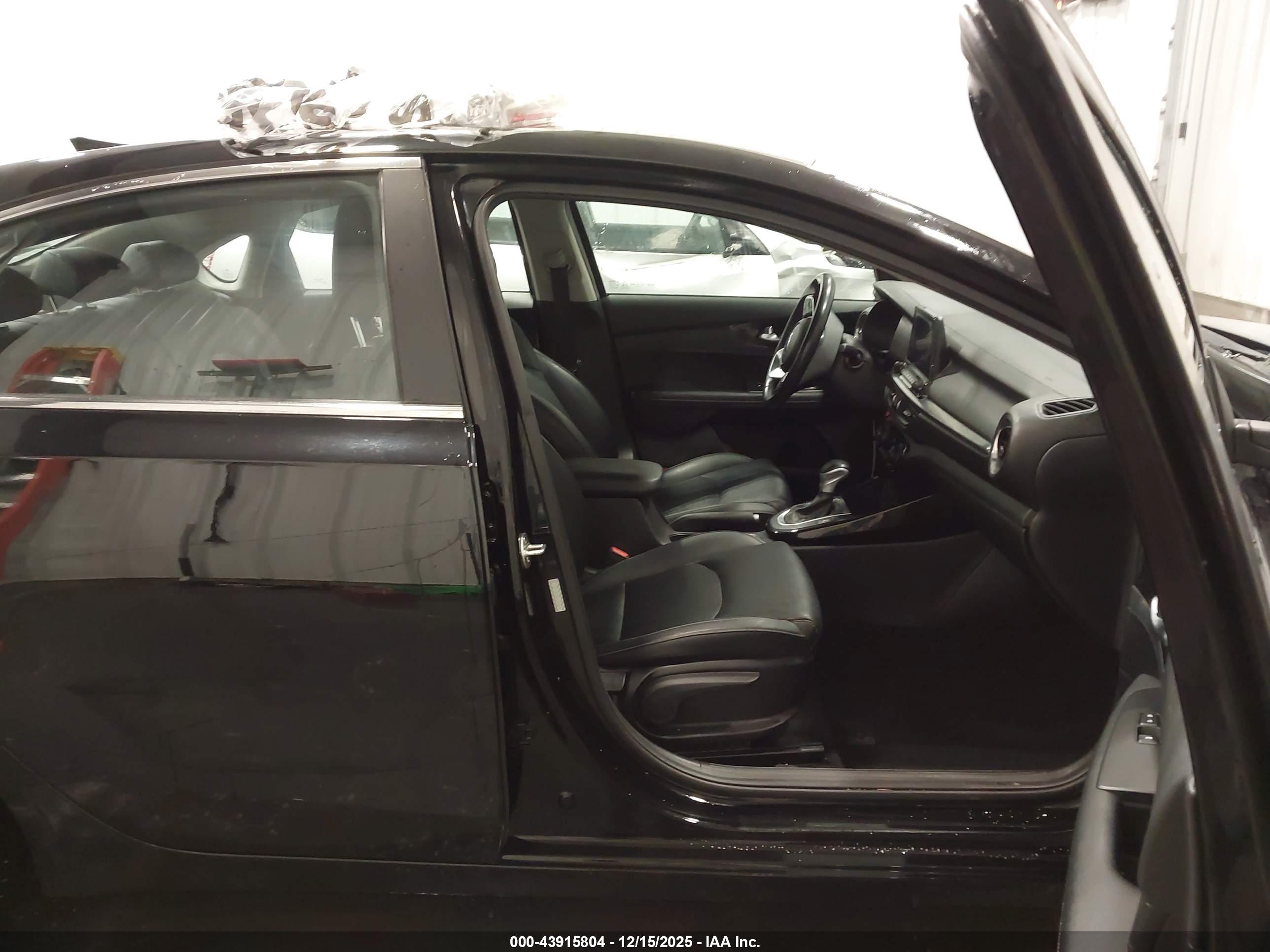 KIA FORTE image 5