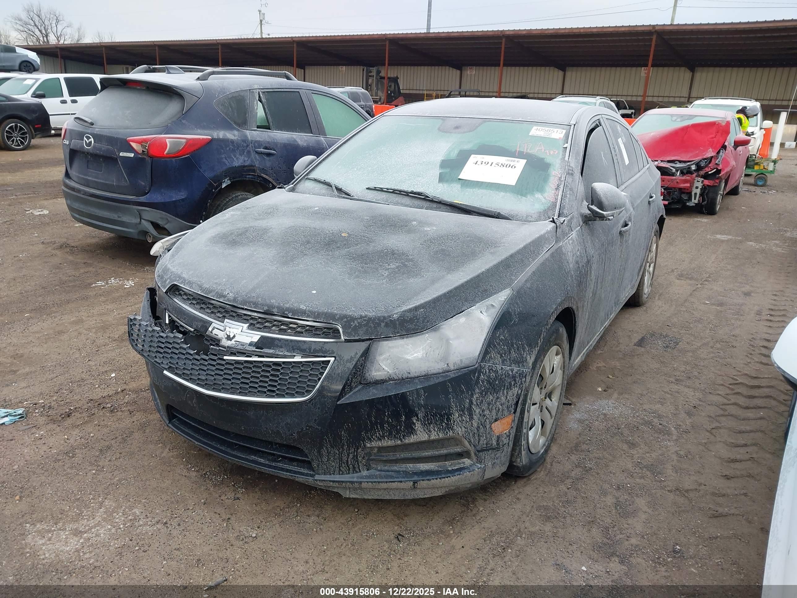 CHEVROLET CRUZE image 2