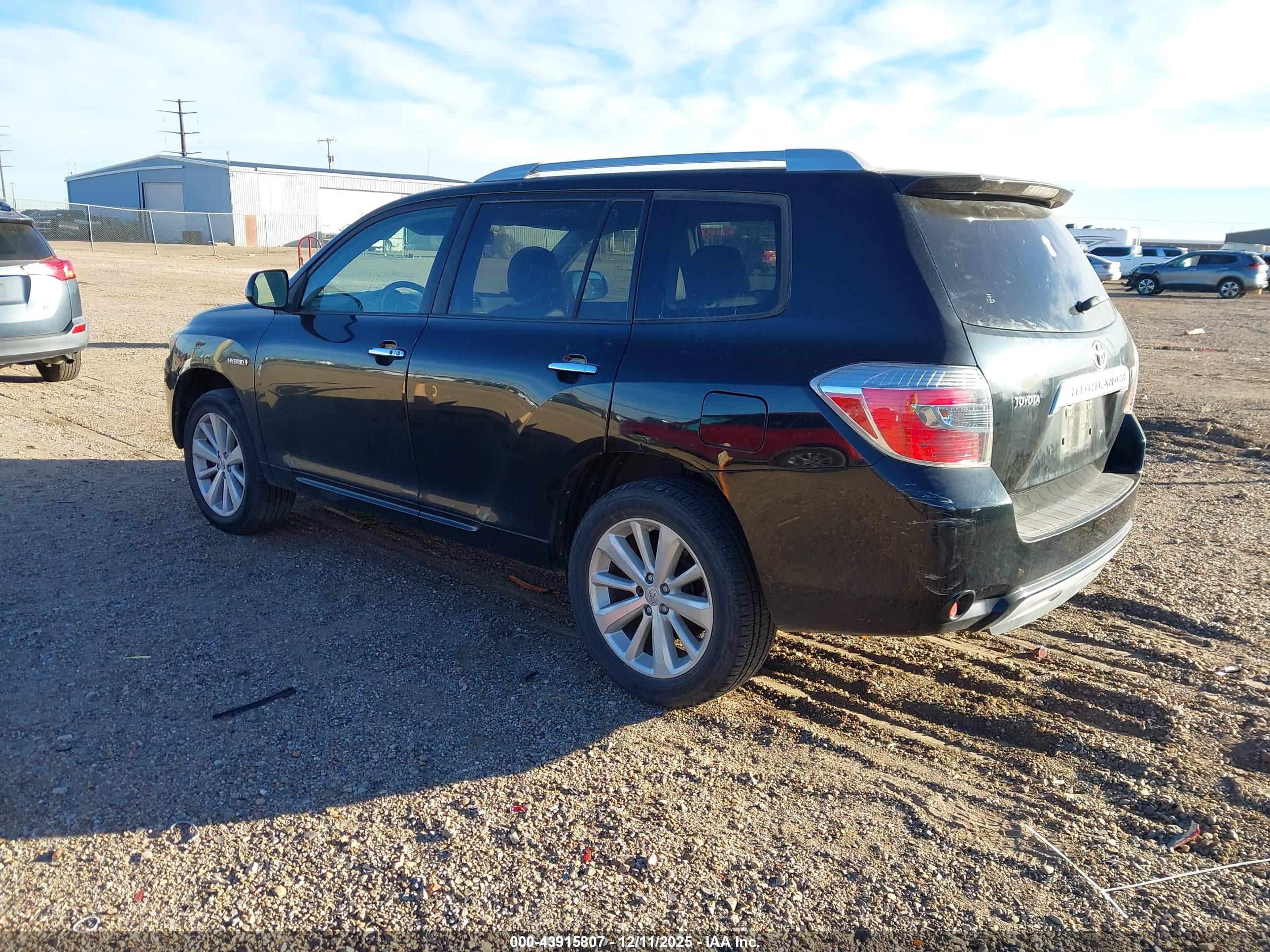 TOYOTA HIGHLANDER image 3