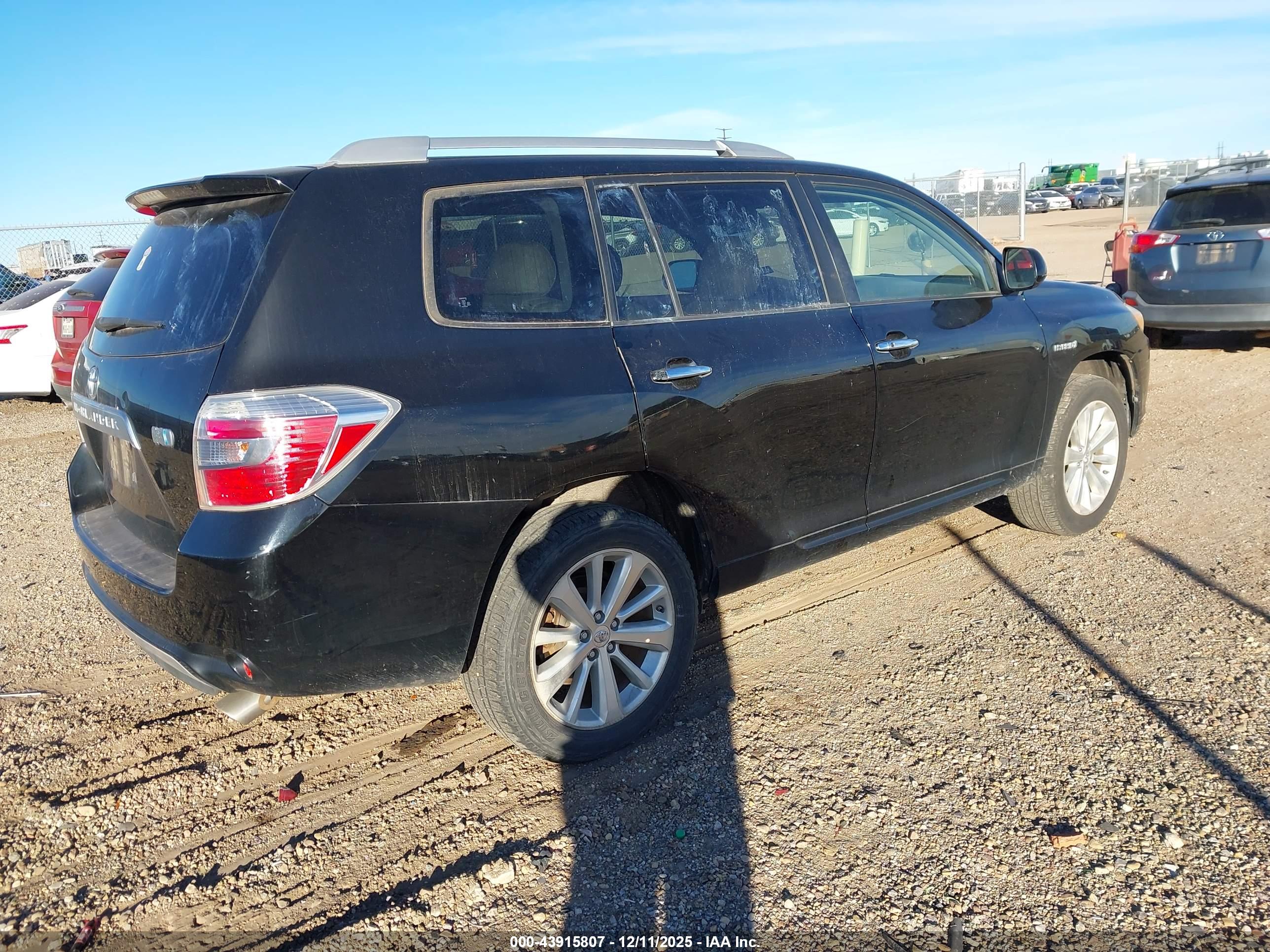 TOYOTA HIGHLANDER image 4