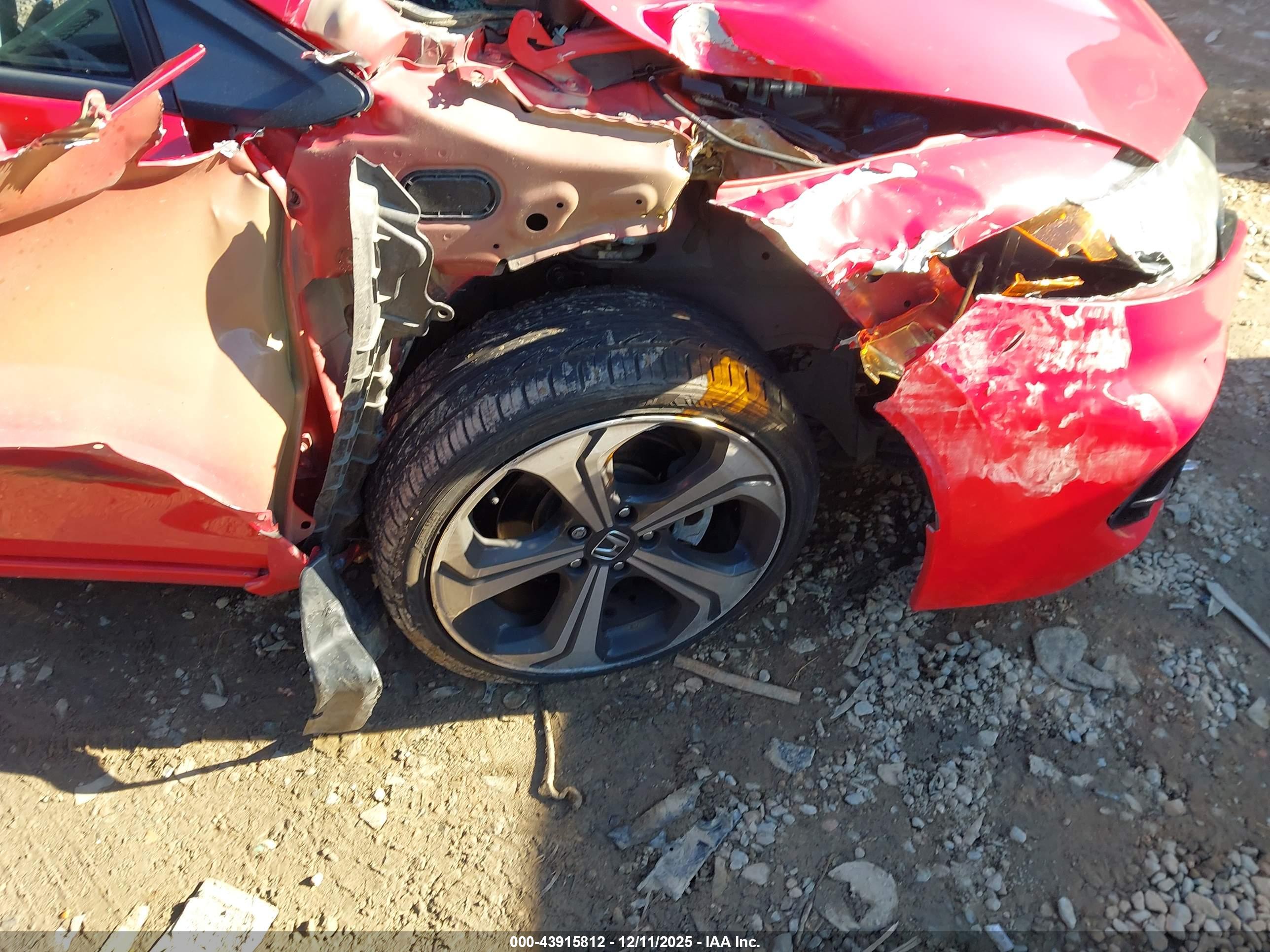 HONDA CIVIC image 6
