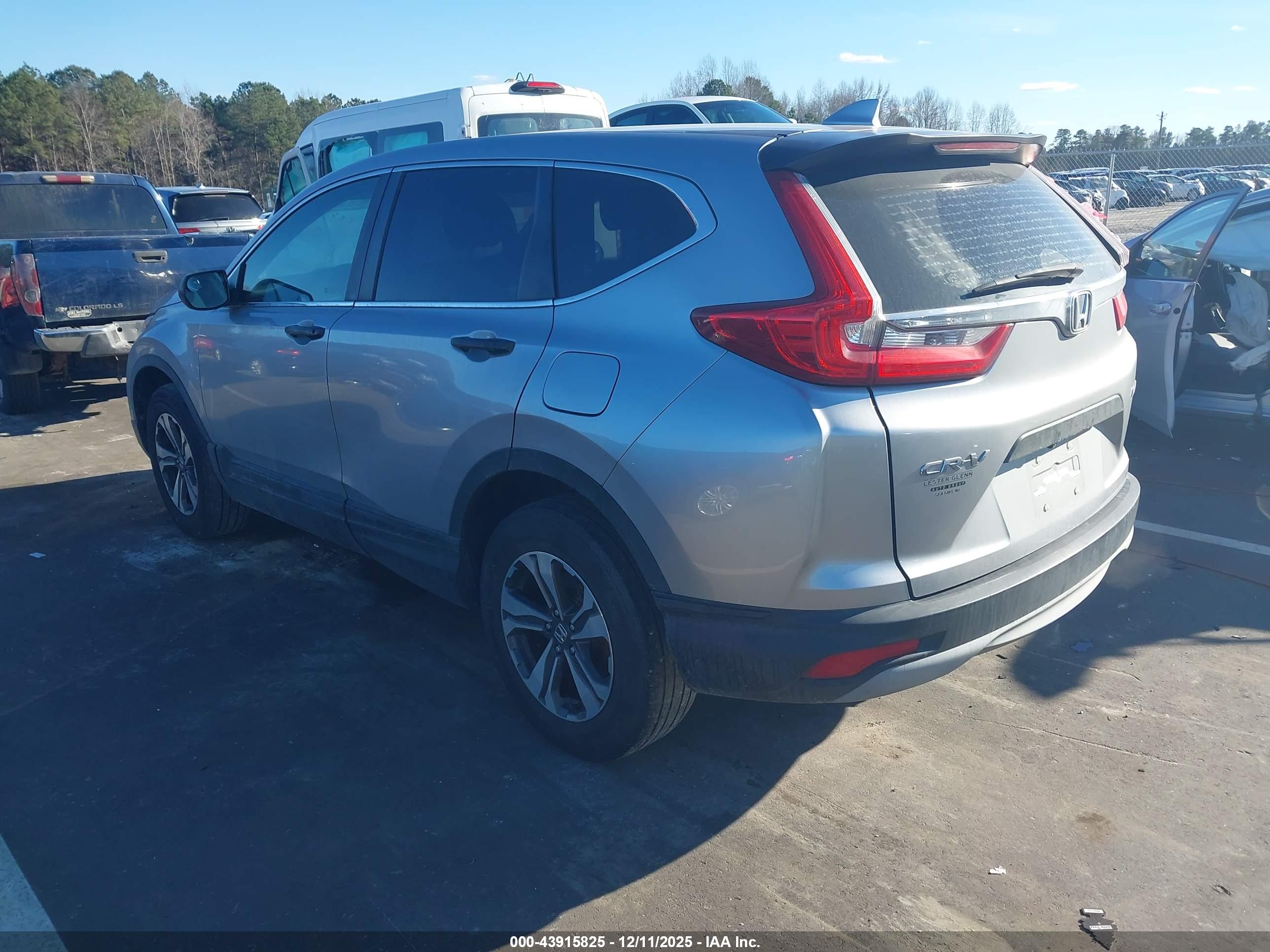 HONDA CR-V image 3
