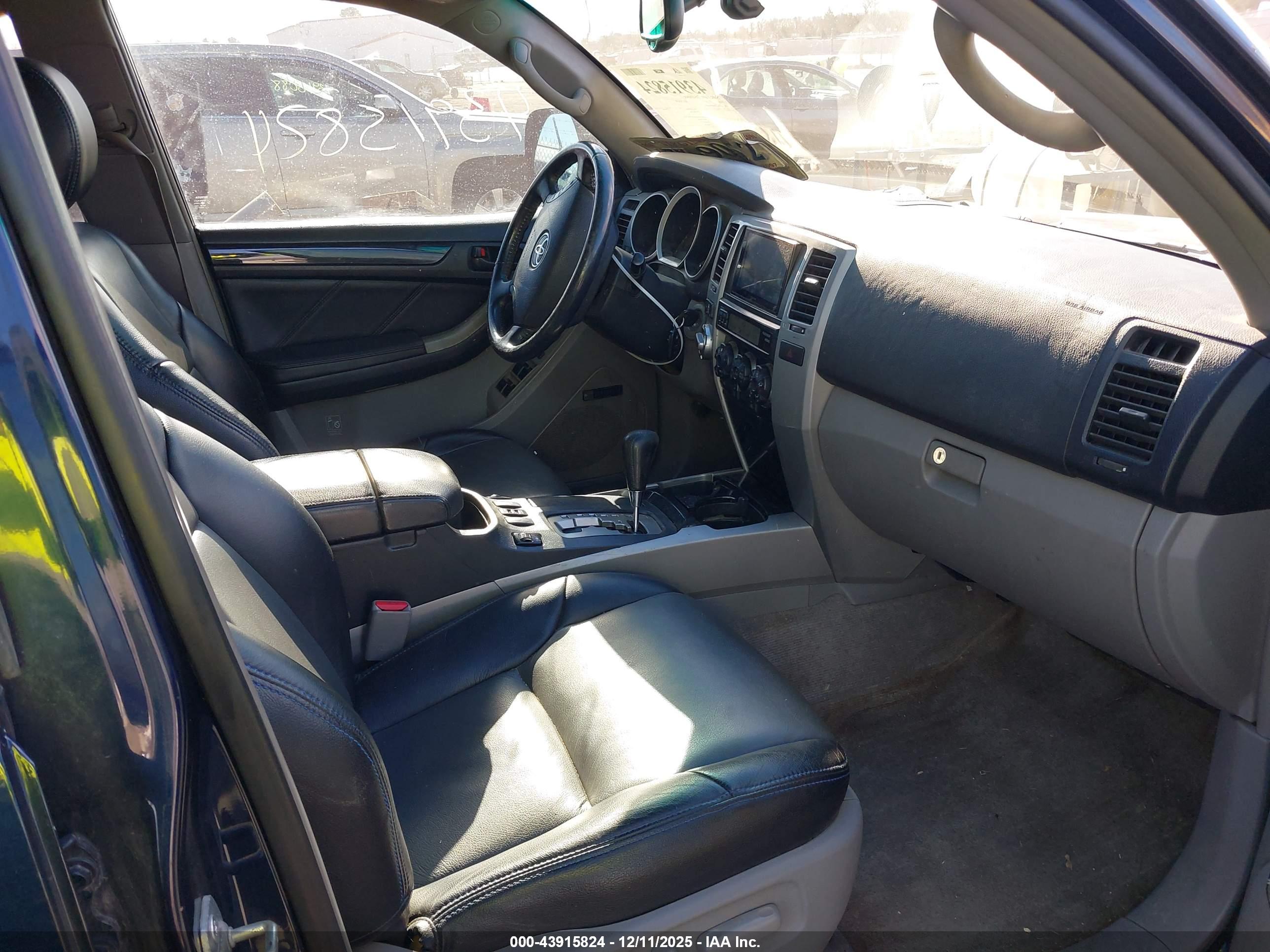 TOYOTA 4RUNNER image 5
