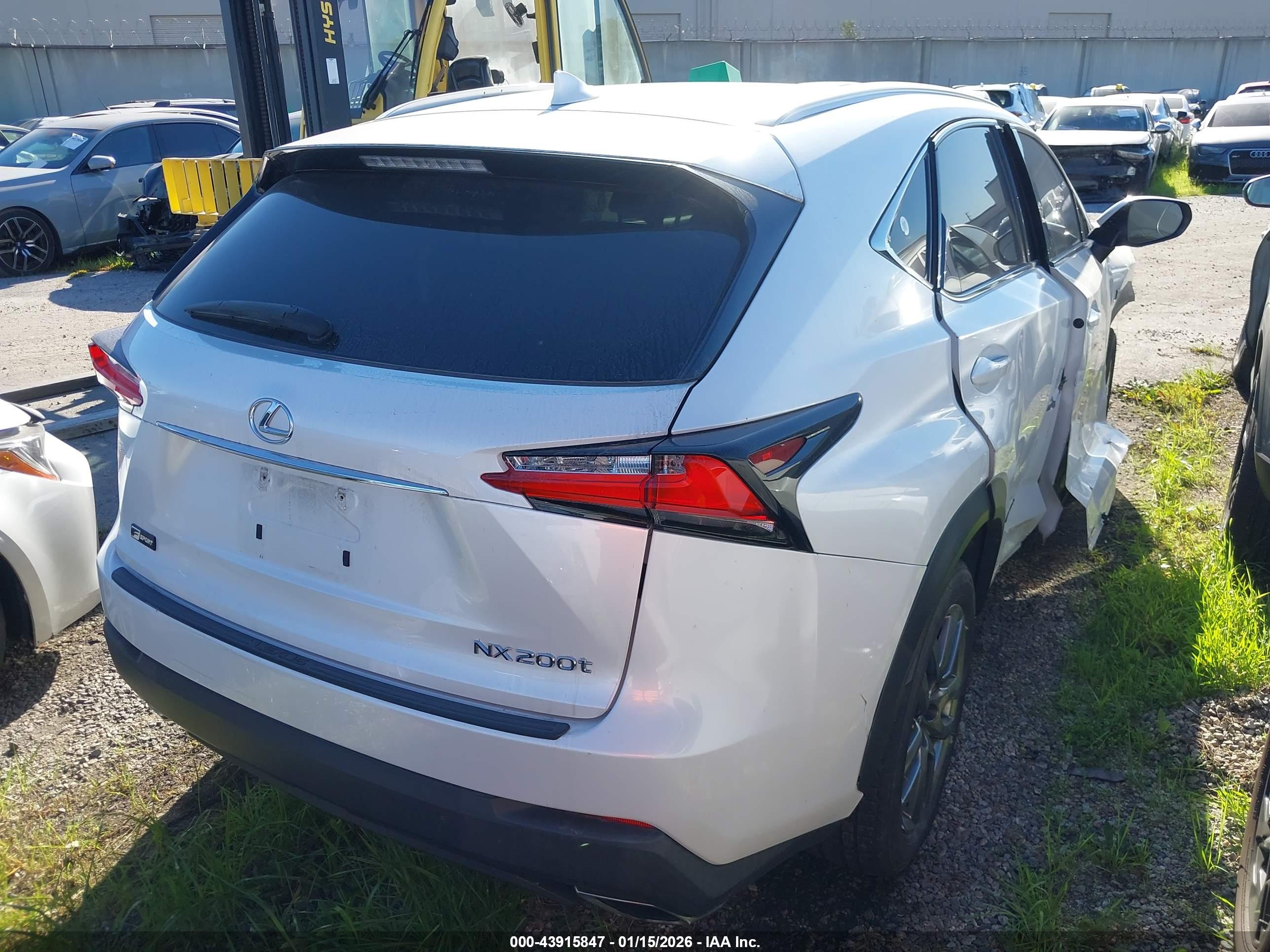 LEXUS NX image 4