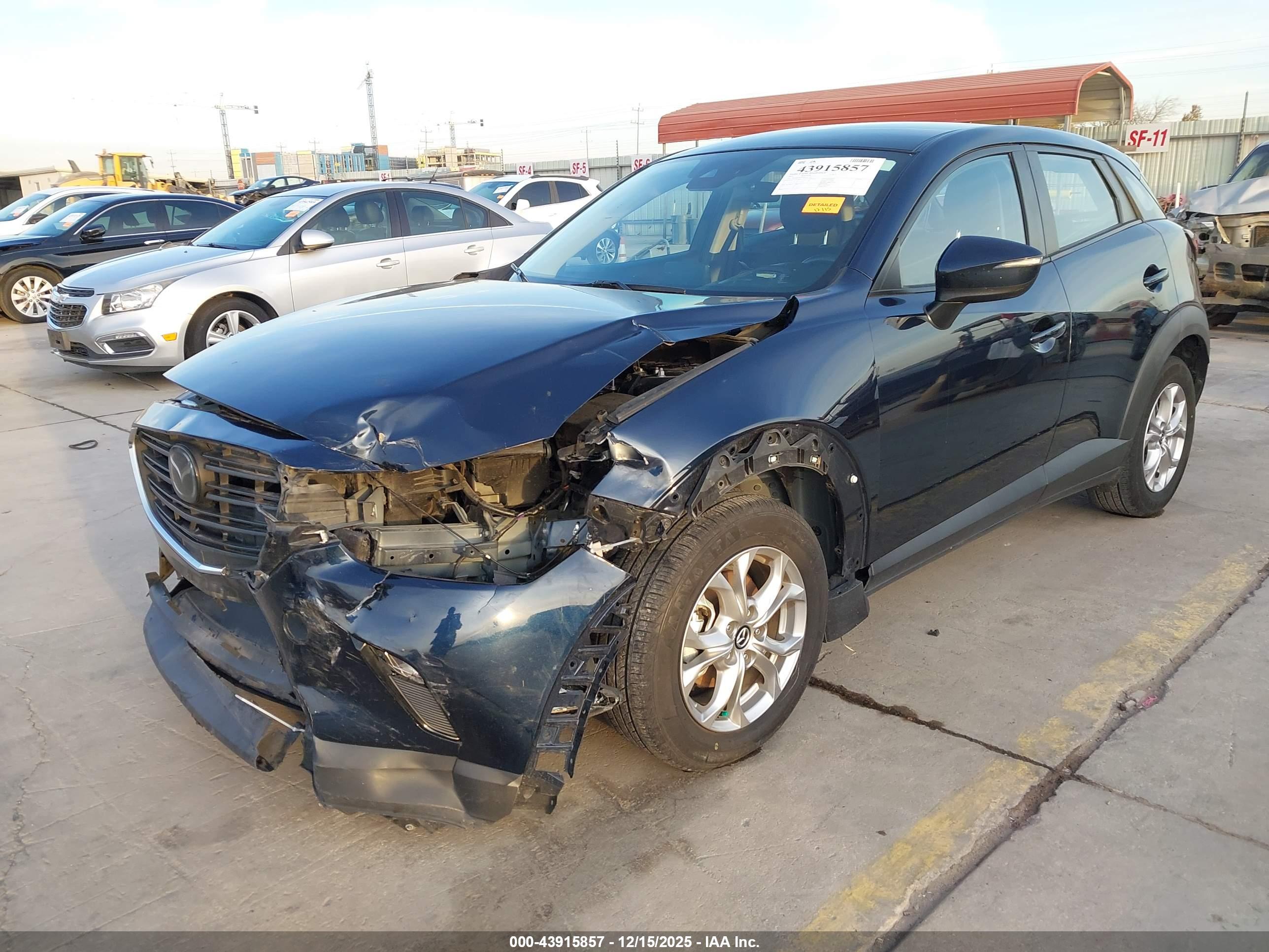 MAZDA CX-3 image 2