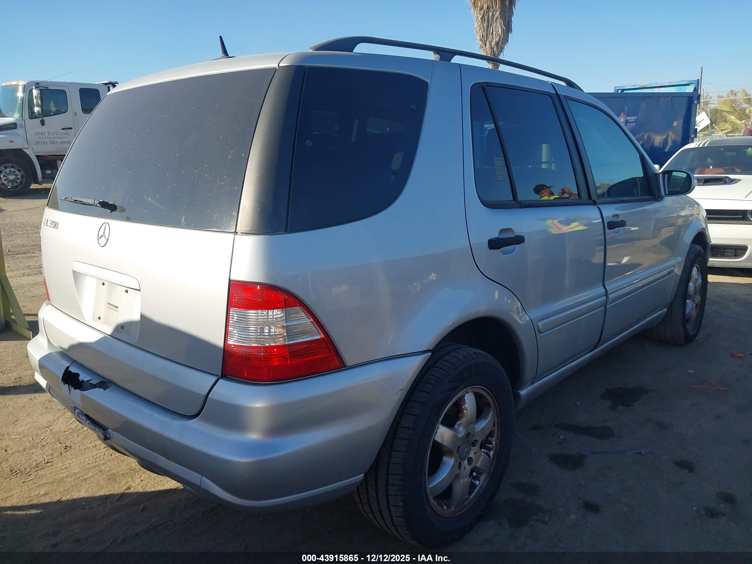 MERCEDES-BENZ ML image 4