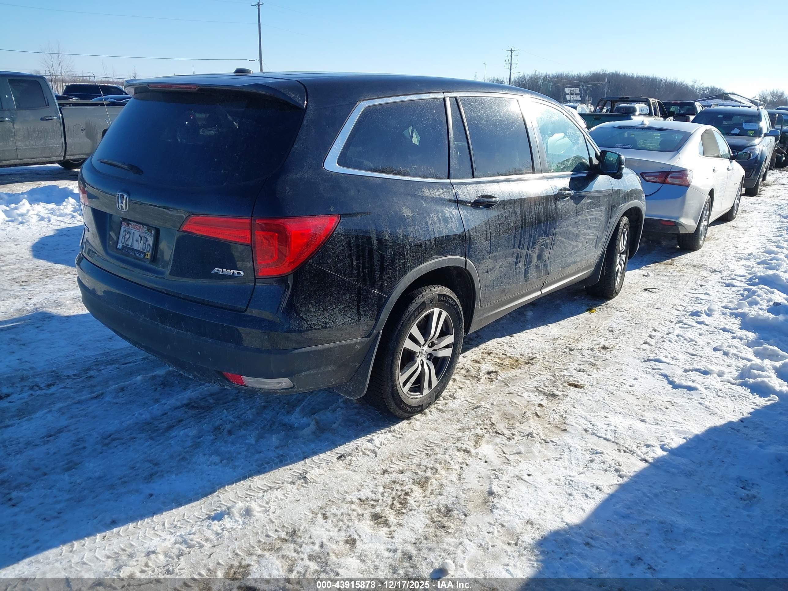 HONDA PILOT image 4