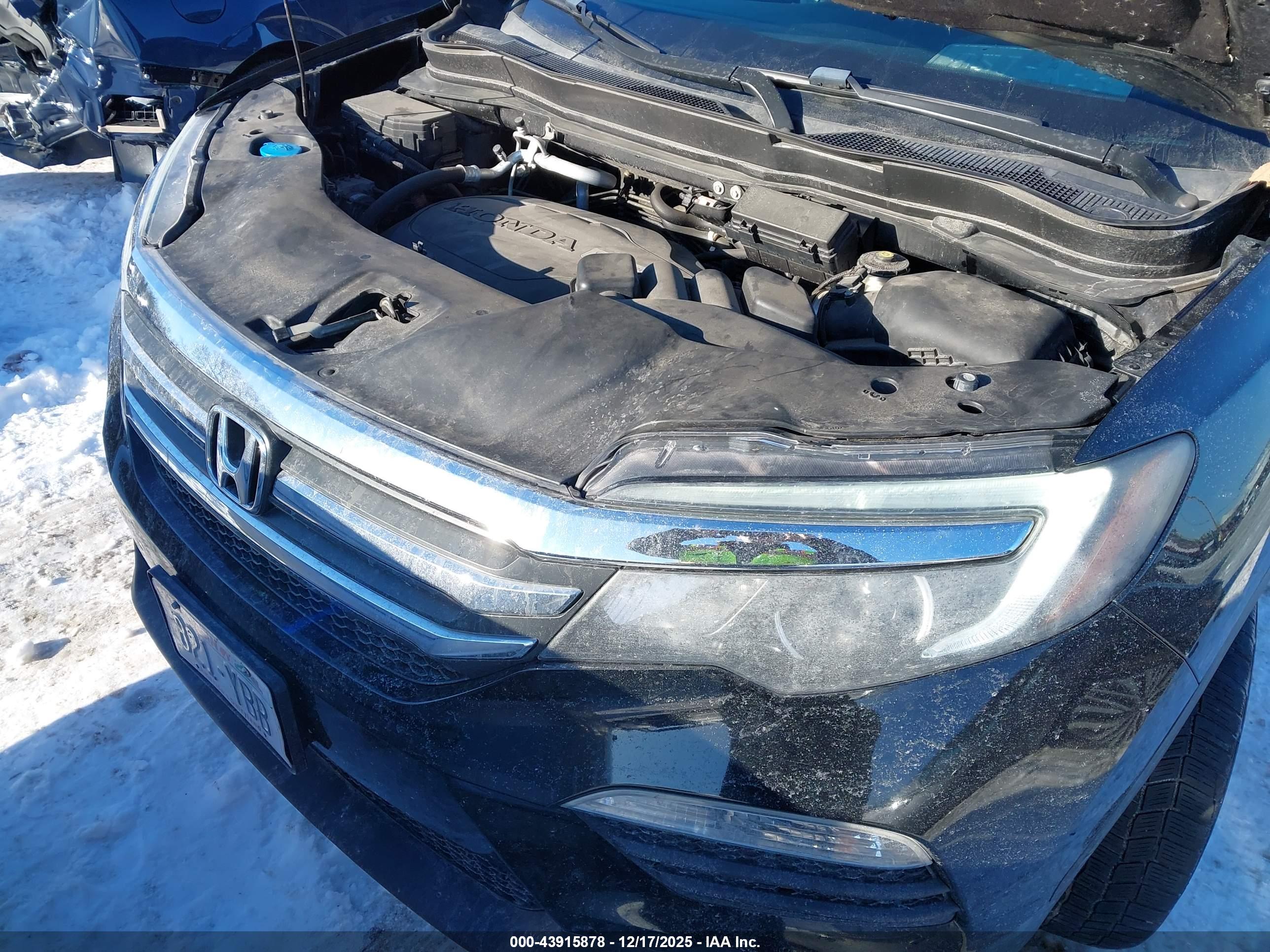 HONDA PILOT image 6