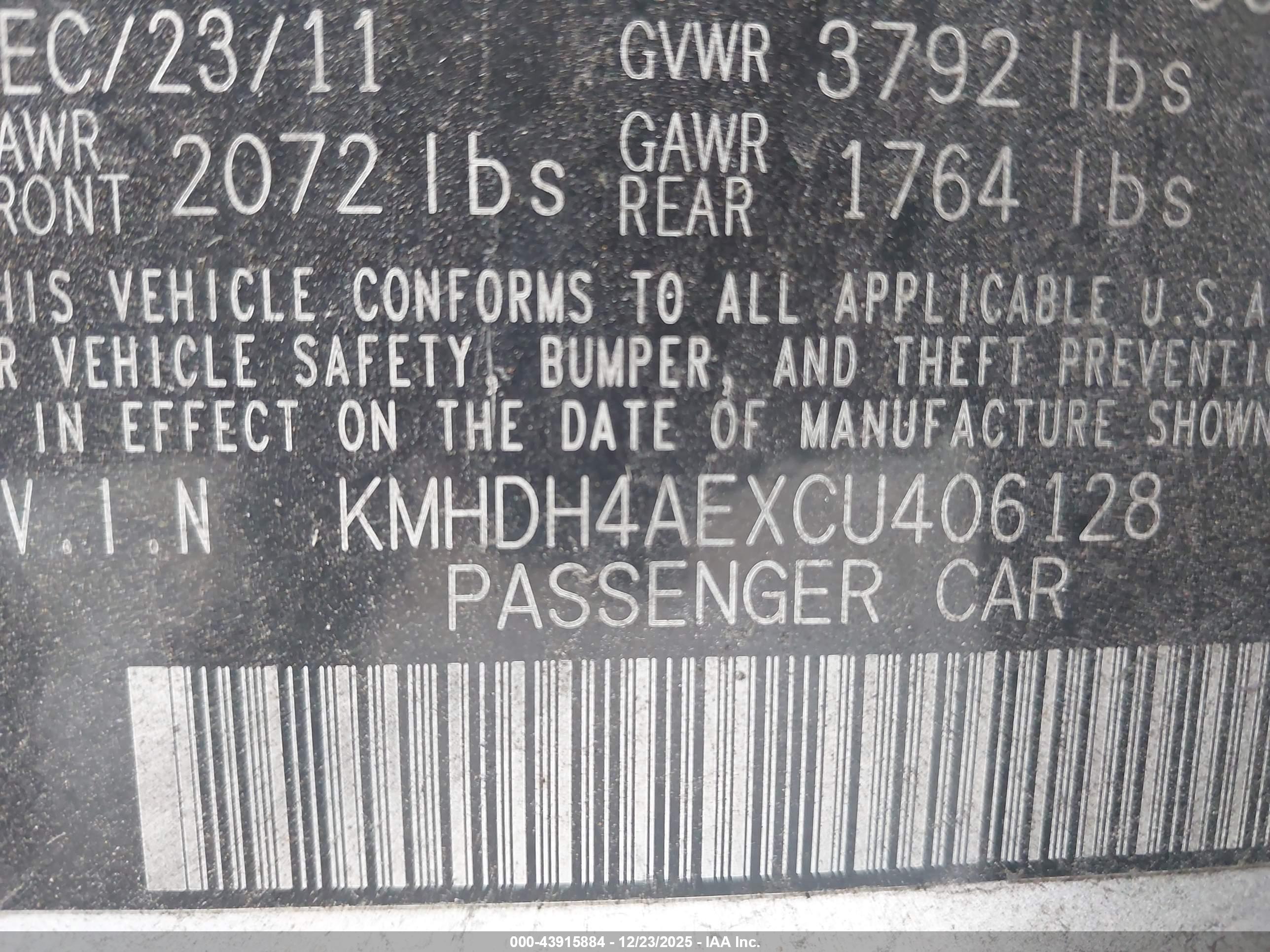 HYUNDAI ELANTRA image 9