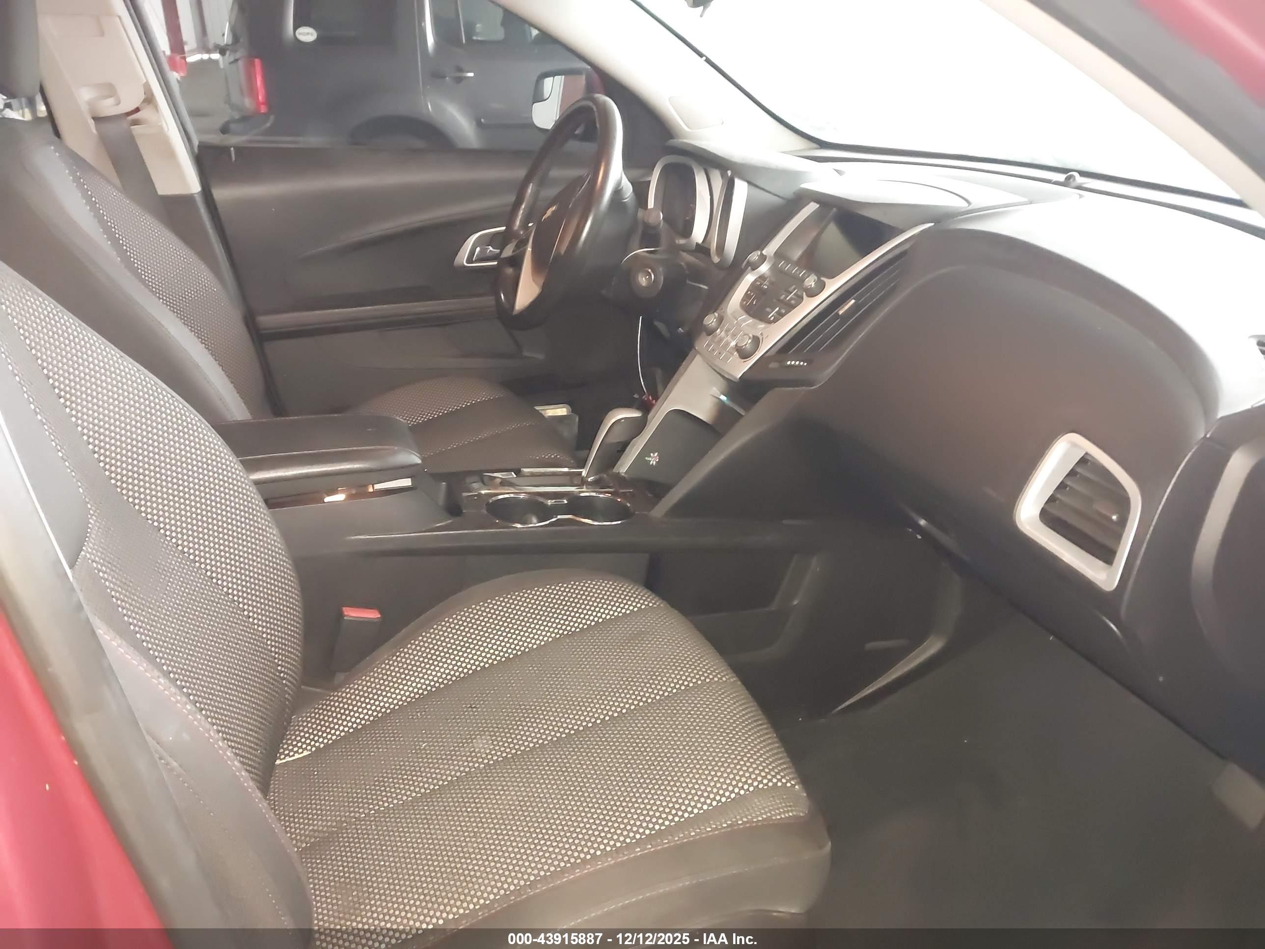 CHEVROLET EQUINOX image 5