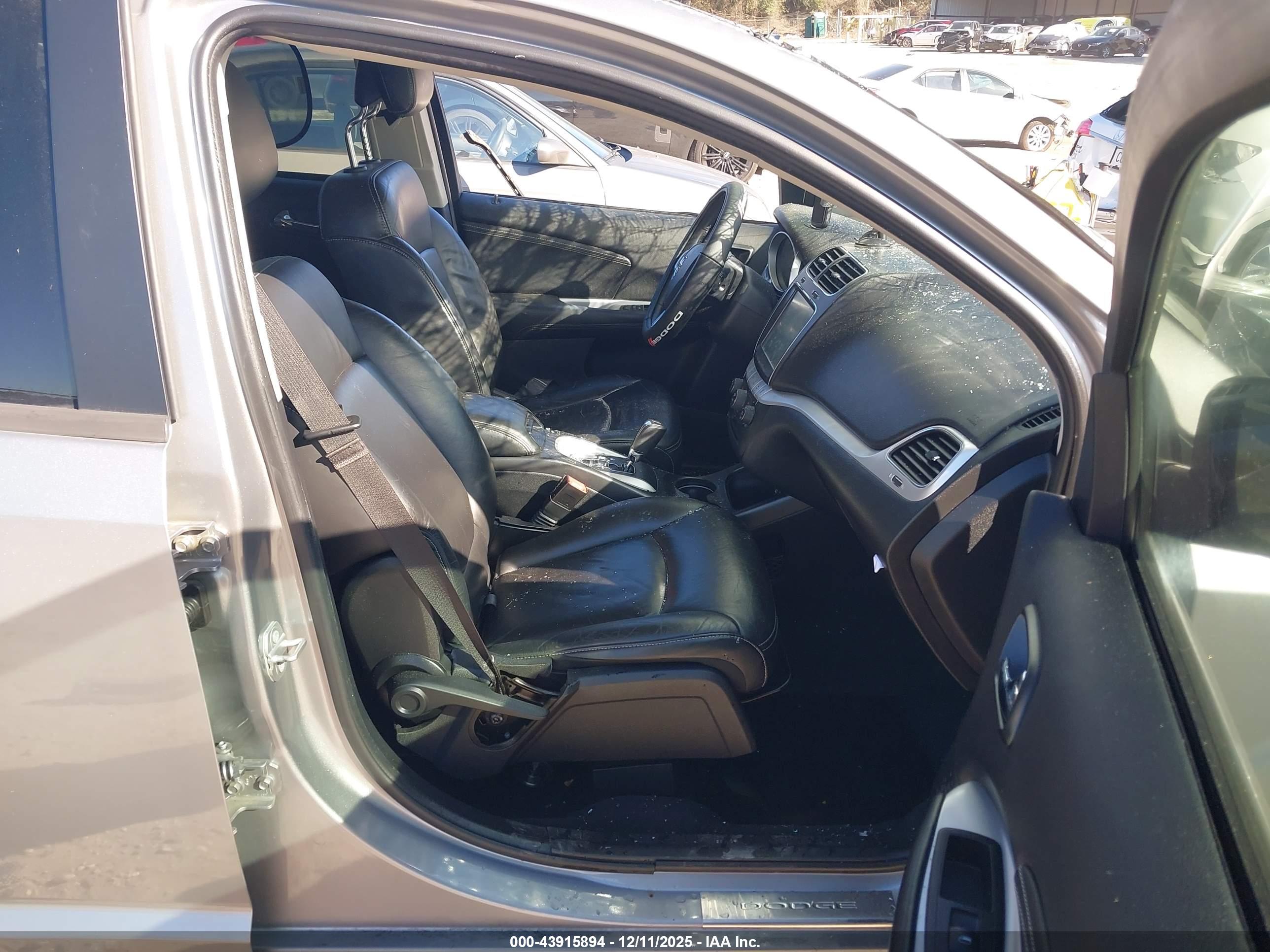 DODGE JOURNEY image 5