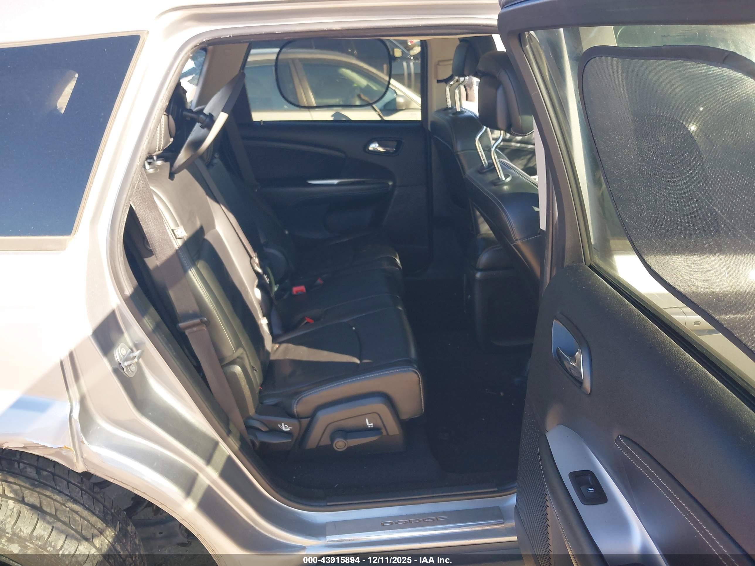 DODGE JOURNEY image 8