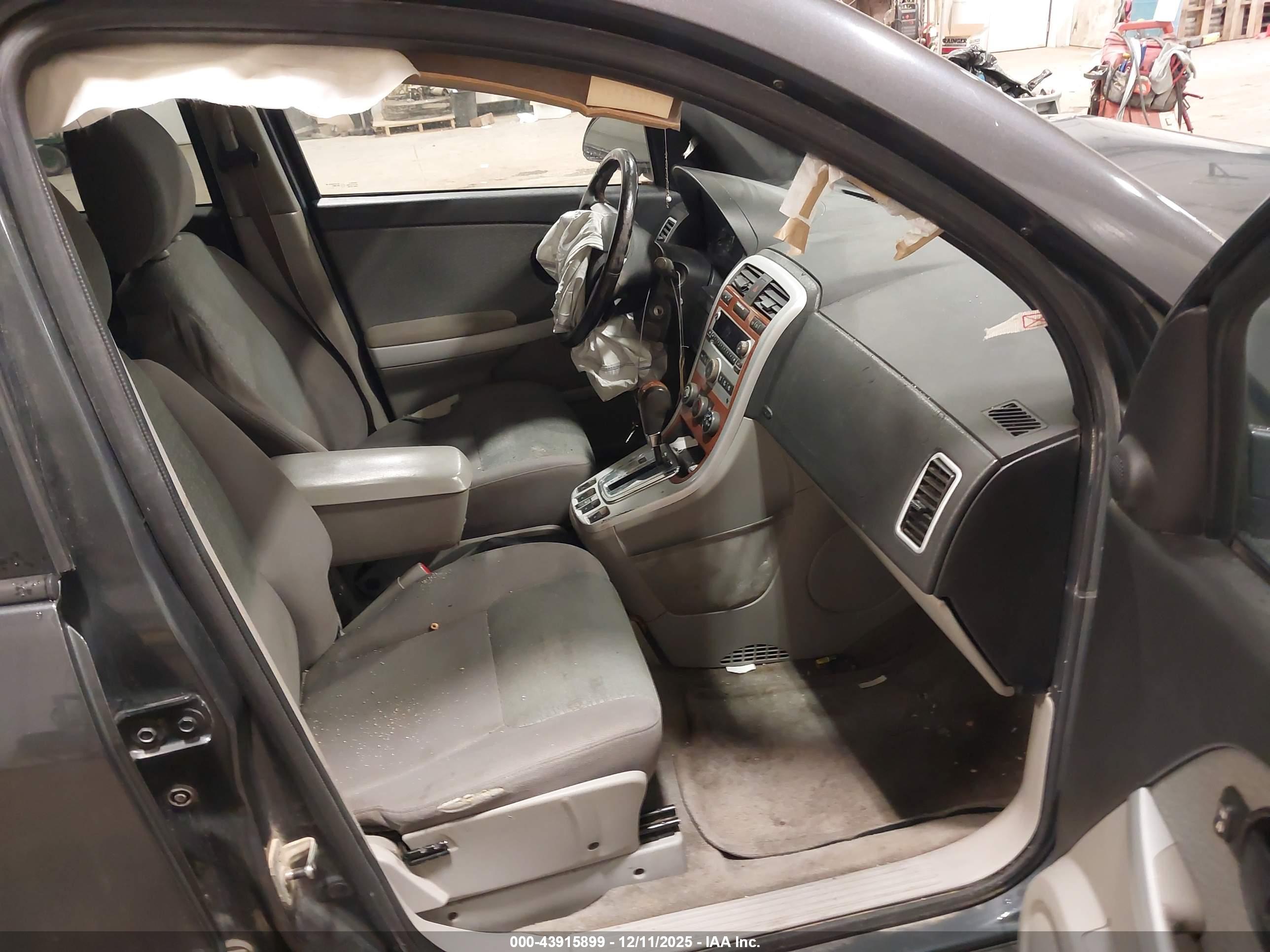 CHEVROLET EQUINOX image 5
