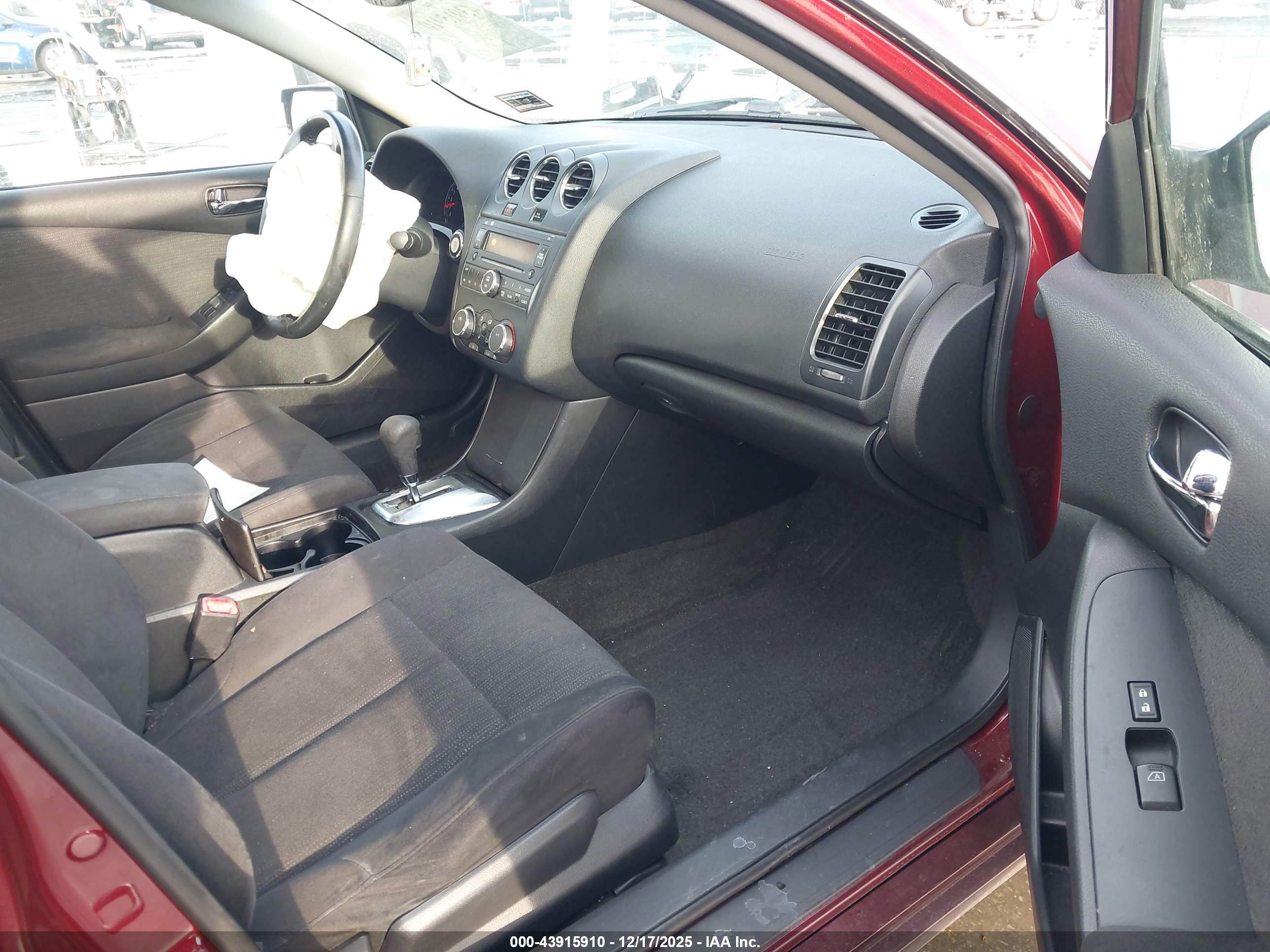 NISSAN ALTIMA image 5