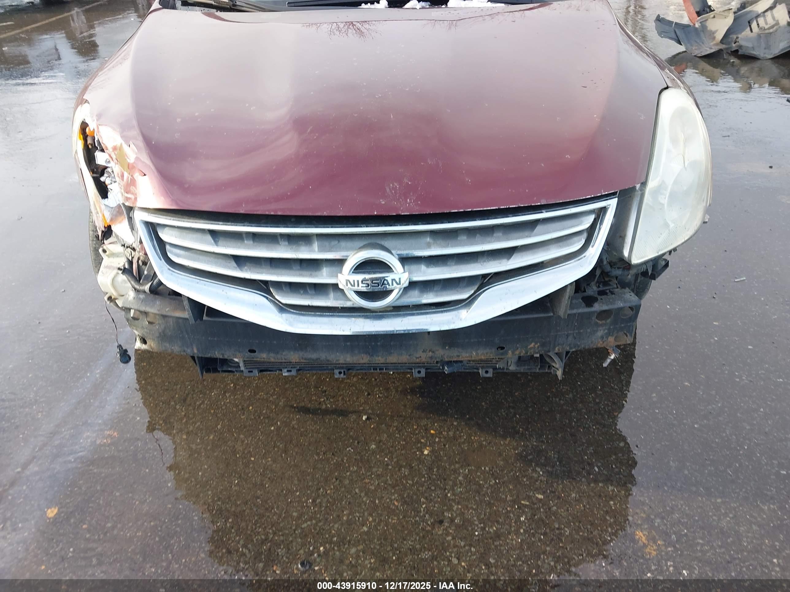 NISSAN ALTIMA image 6