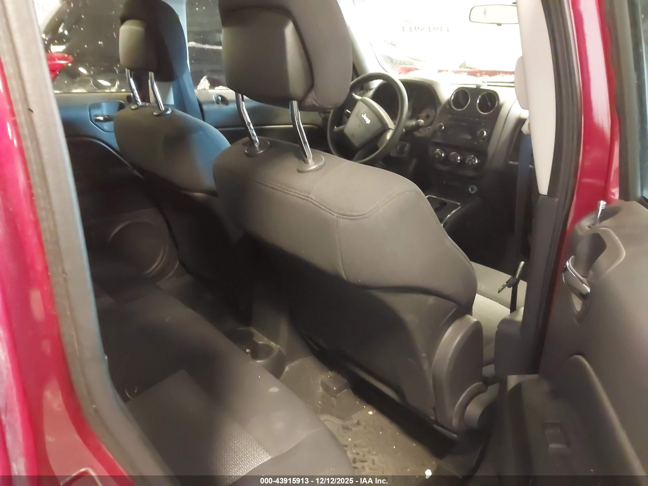 JEEP PATRIOT image 8