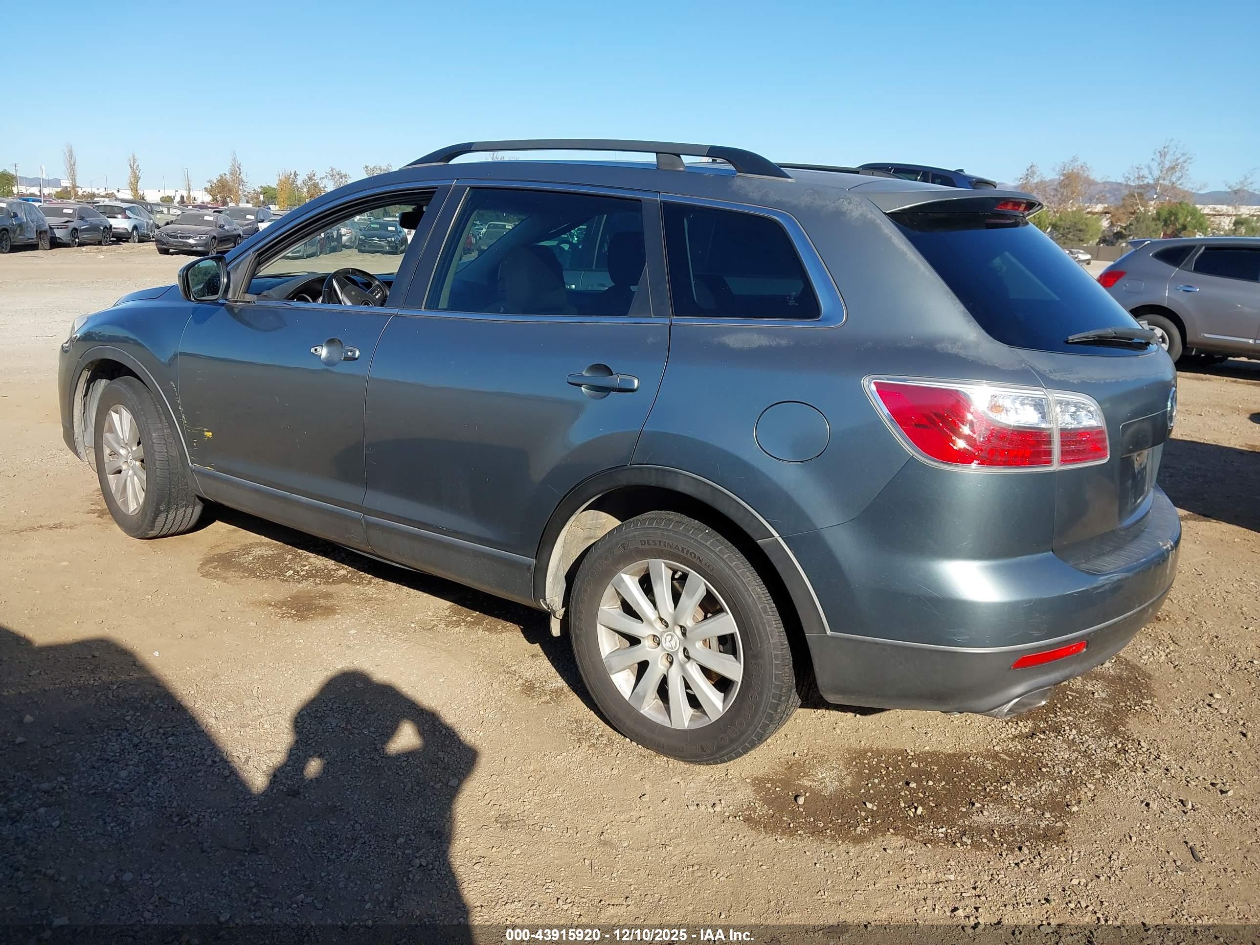MAZDA CX-9 image 3