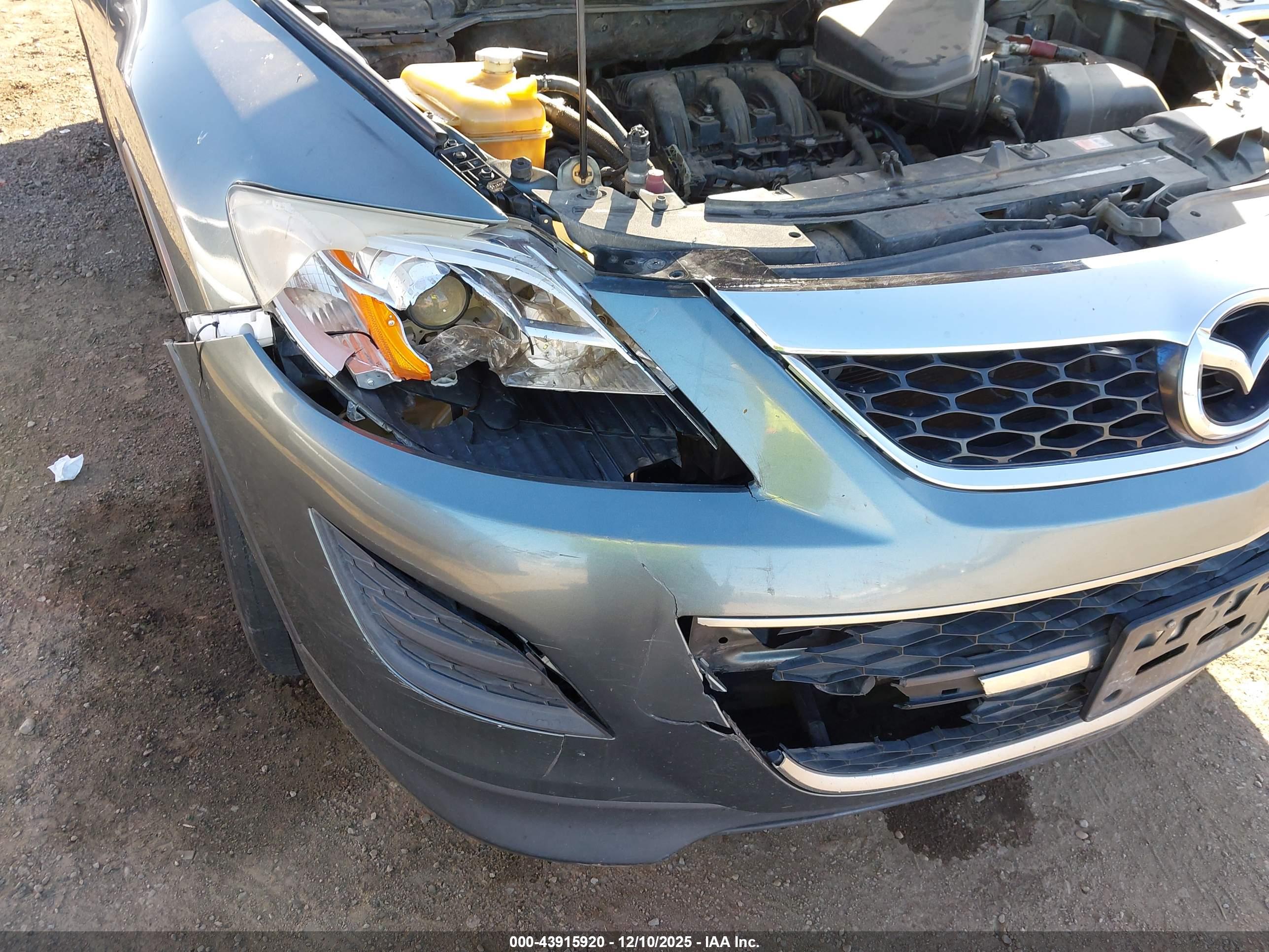 MAZDA CX-9 image 6