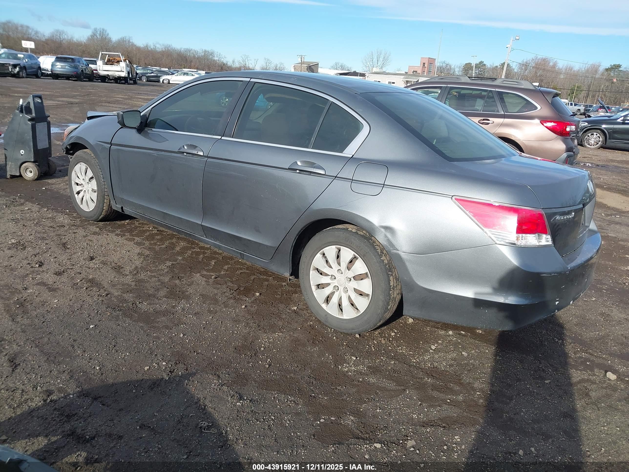 HONDA ACCORD image 3