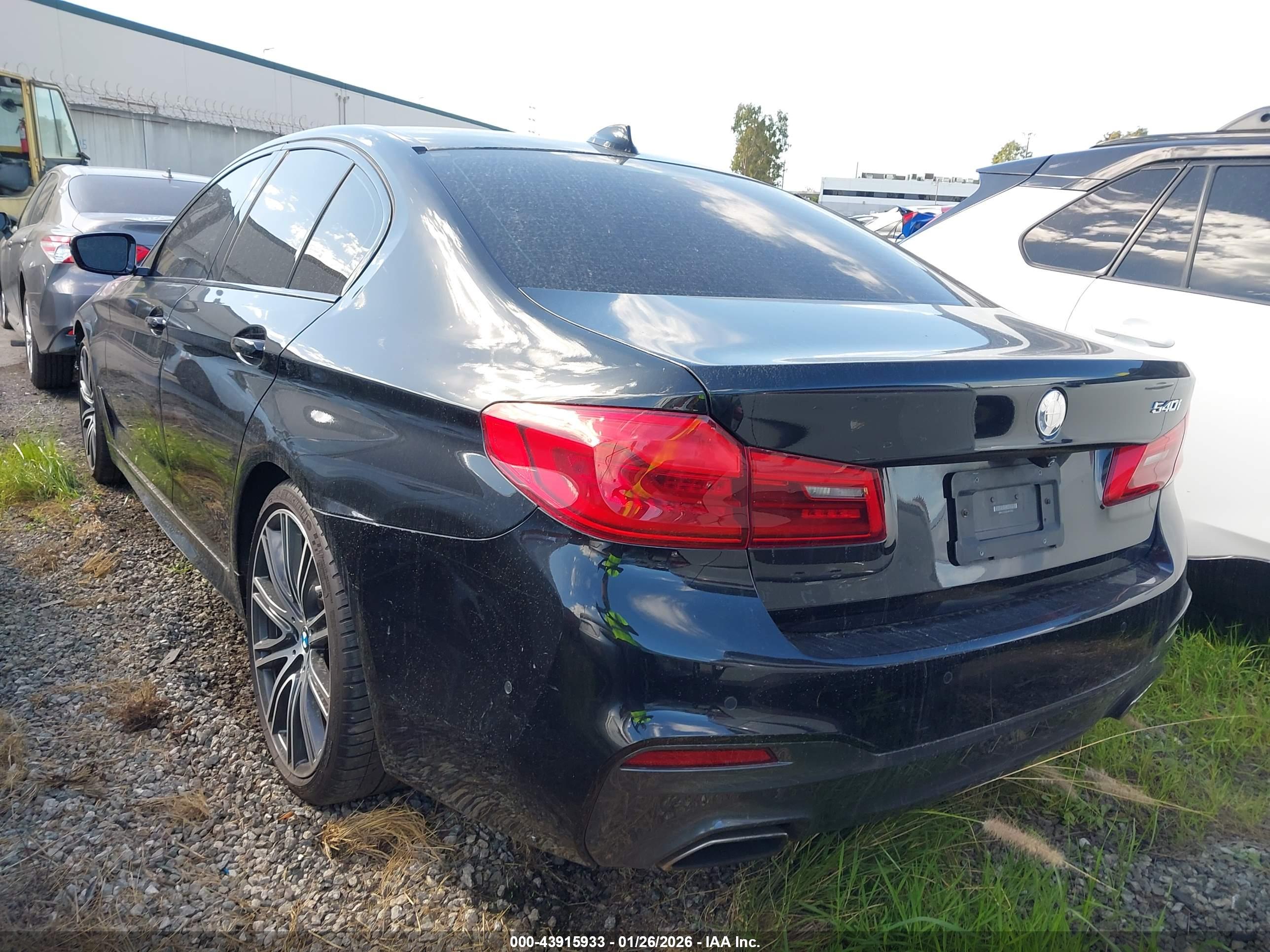 BMW 540I image 3