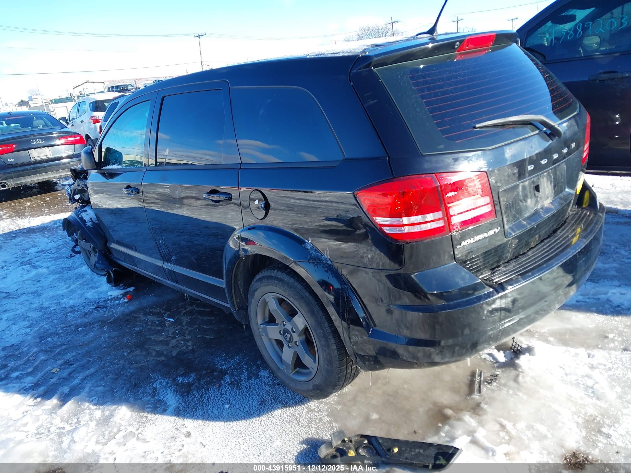 DODGE JOURNEY image 3