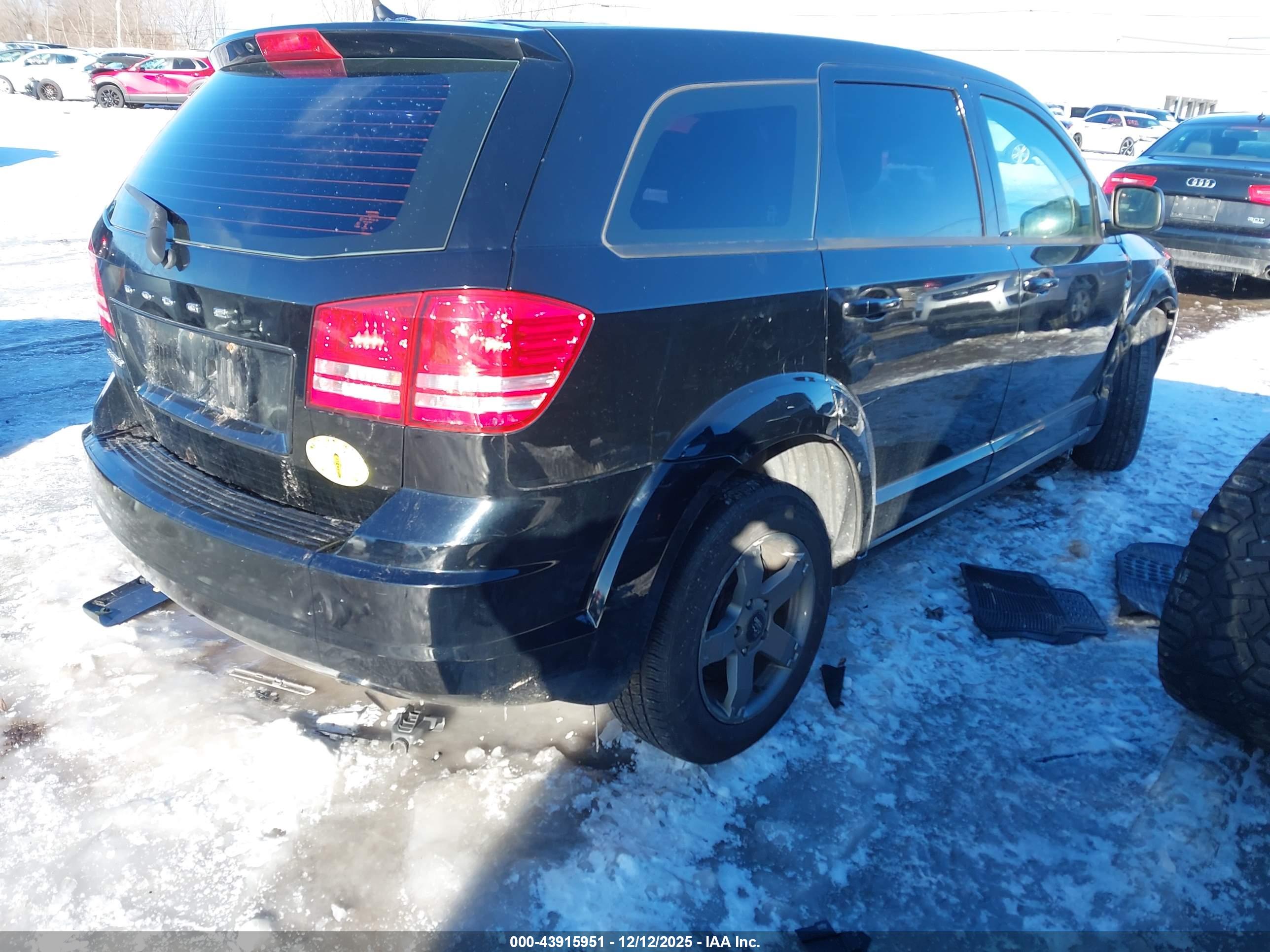 DODGE JOURNEY image 4