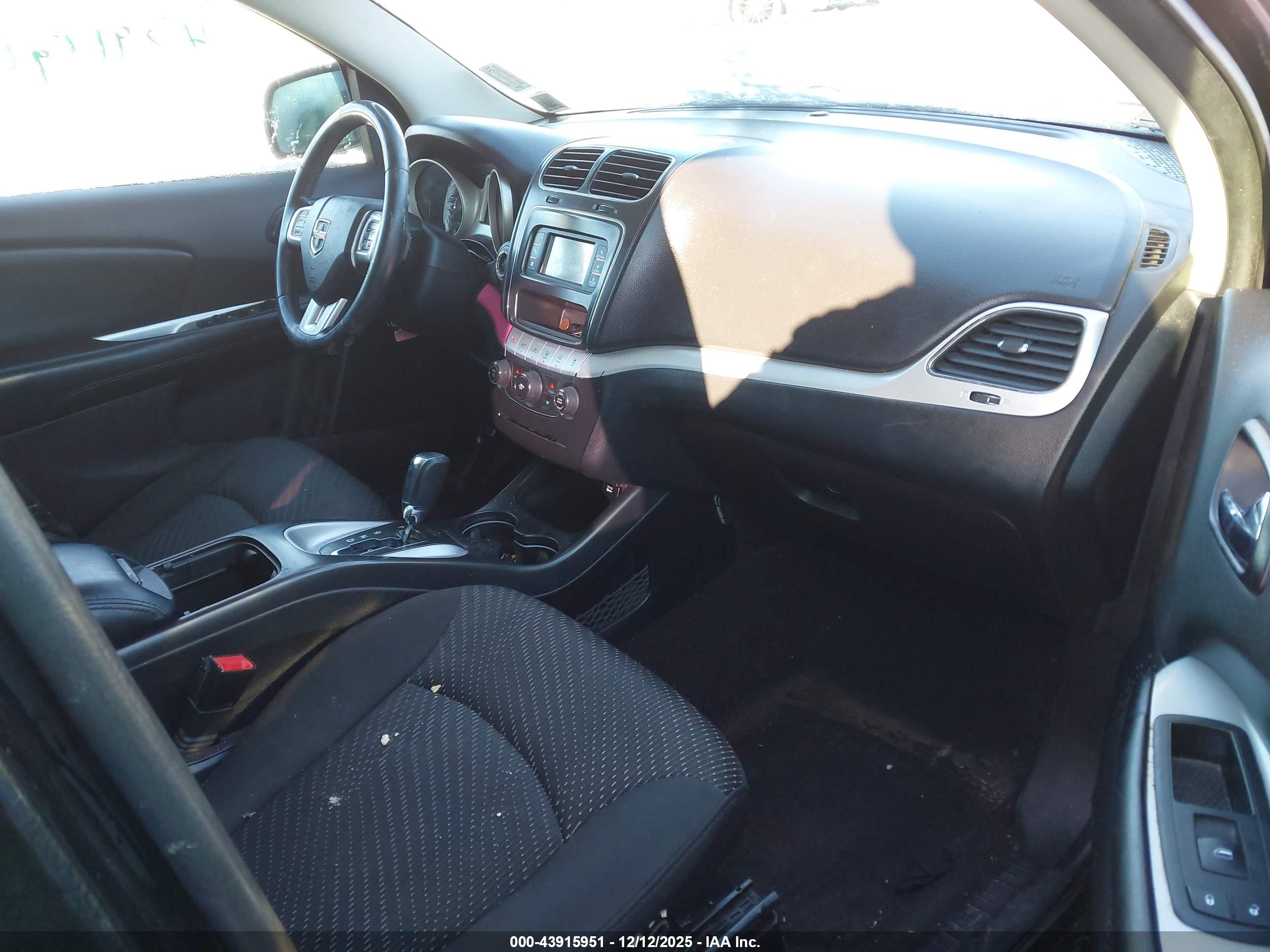 DODGE JOURNEY image 5