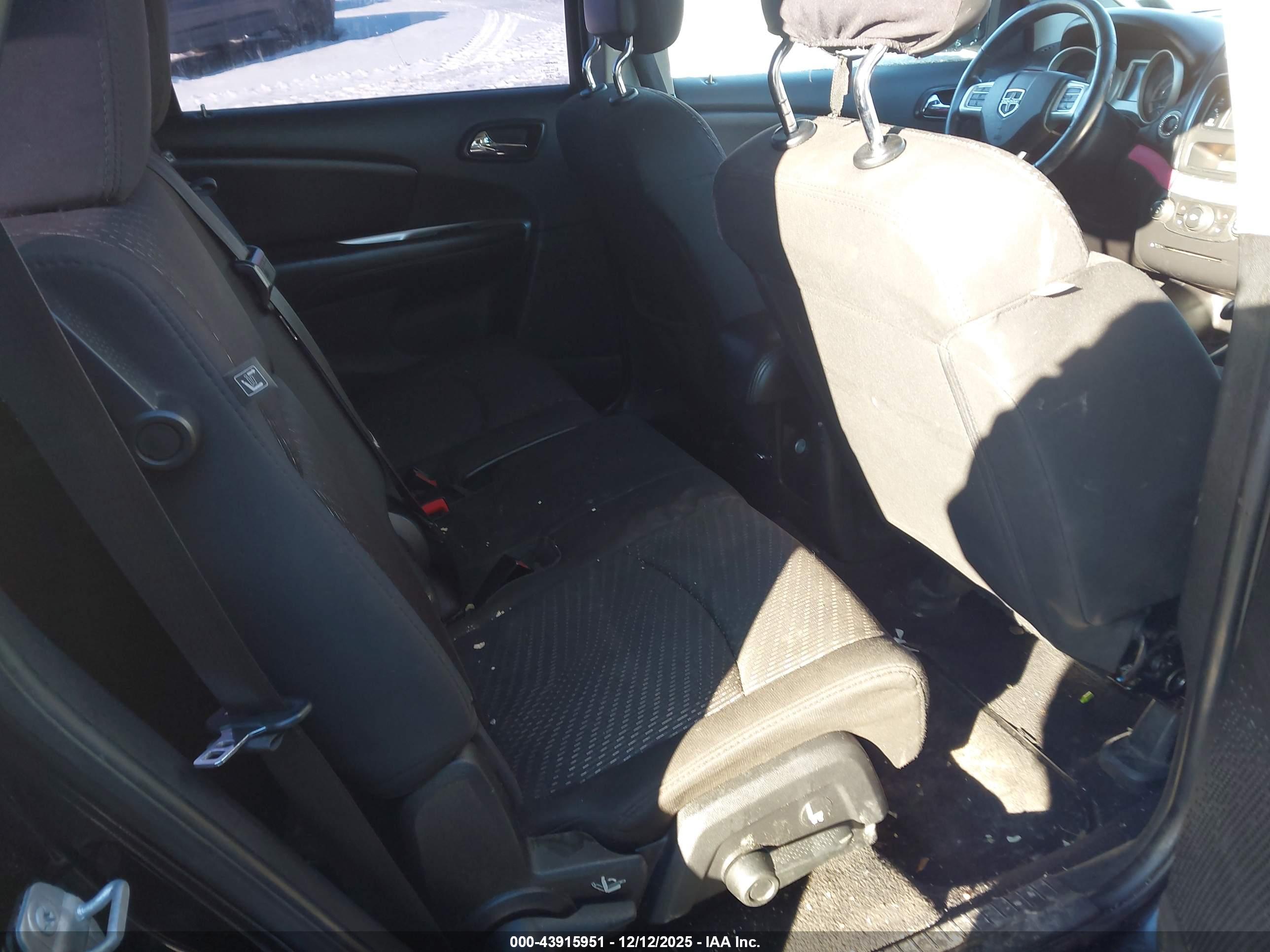 DODGE JOURNEY image 8