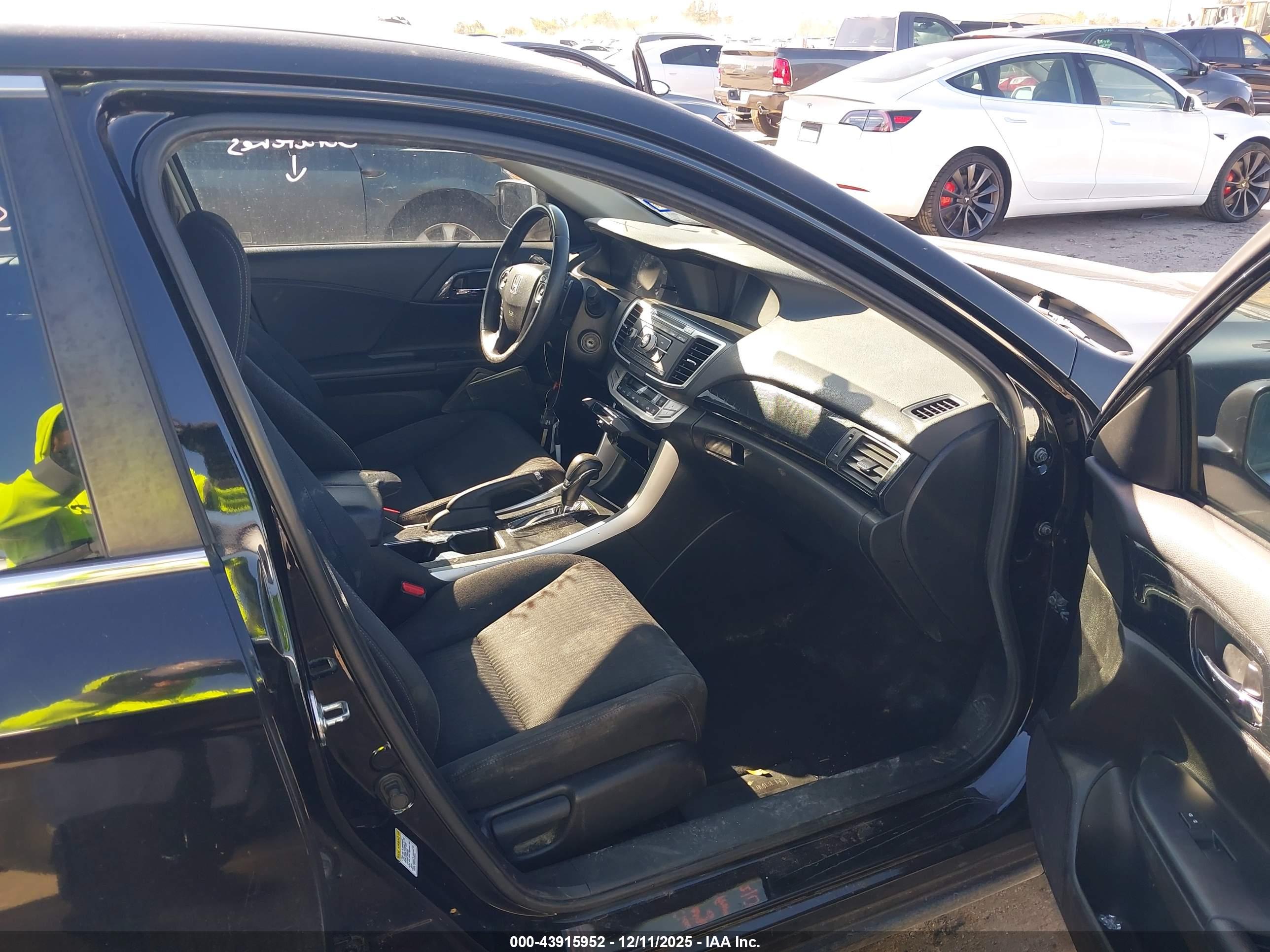 HONDA ACCORD image 5